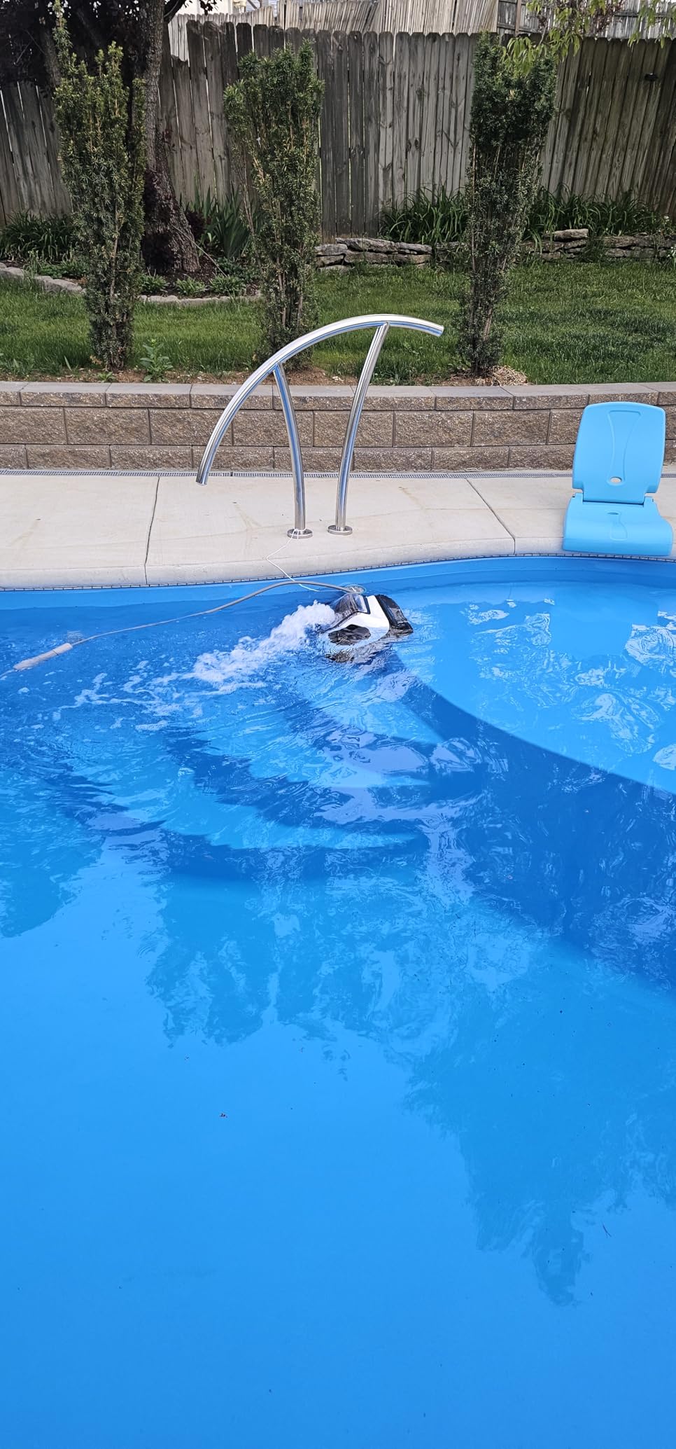 Polaris PCX 868 iQ Smart Robotic Pool Cleaner customer photo 2