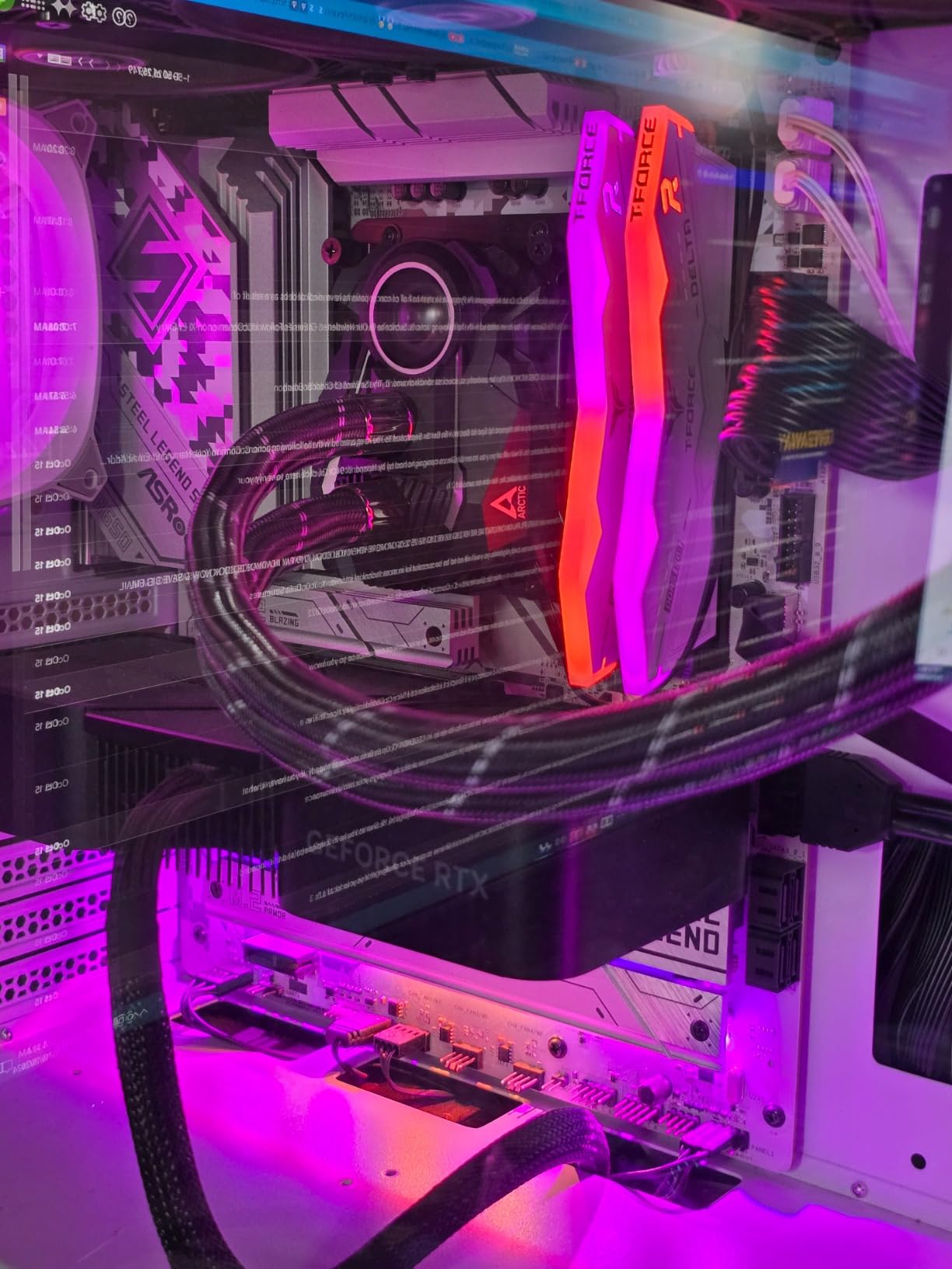 ASRock B650 Steel Legend WiFi 6E AMD Socket AM5 Ryzen 9000 8000 and 7000 Series SATA3 M.2 DDR5 7200+(OC) 256GB SATA3 6.0 Gb/s ATX Motherboard BIOS Flashback customer photo 1