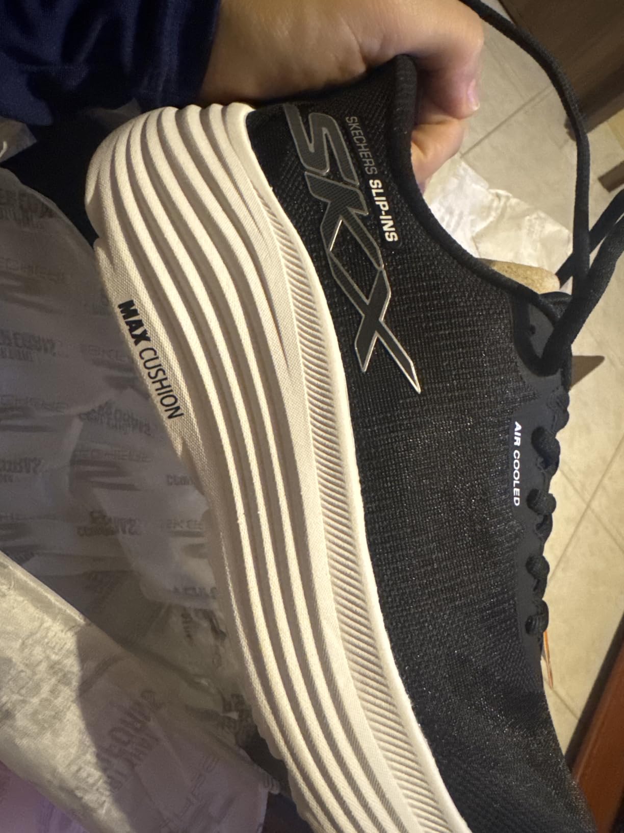 Skechers Women's Max Cushioning Endeavour Hallandale customer photo 2