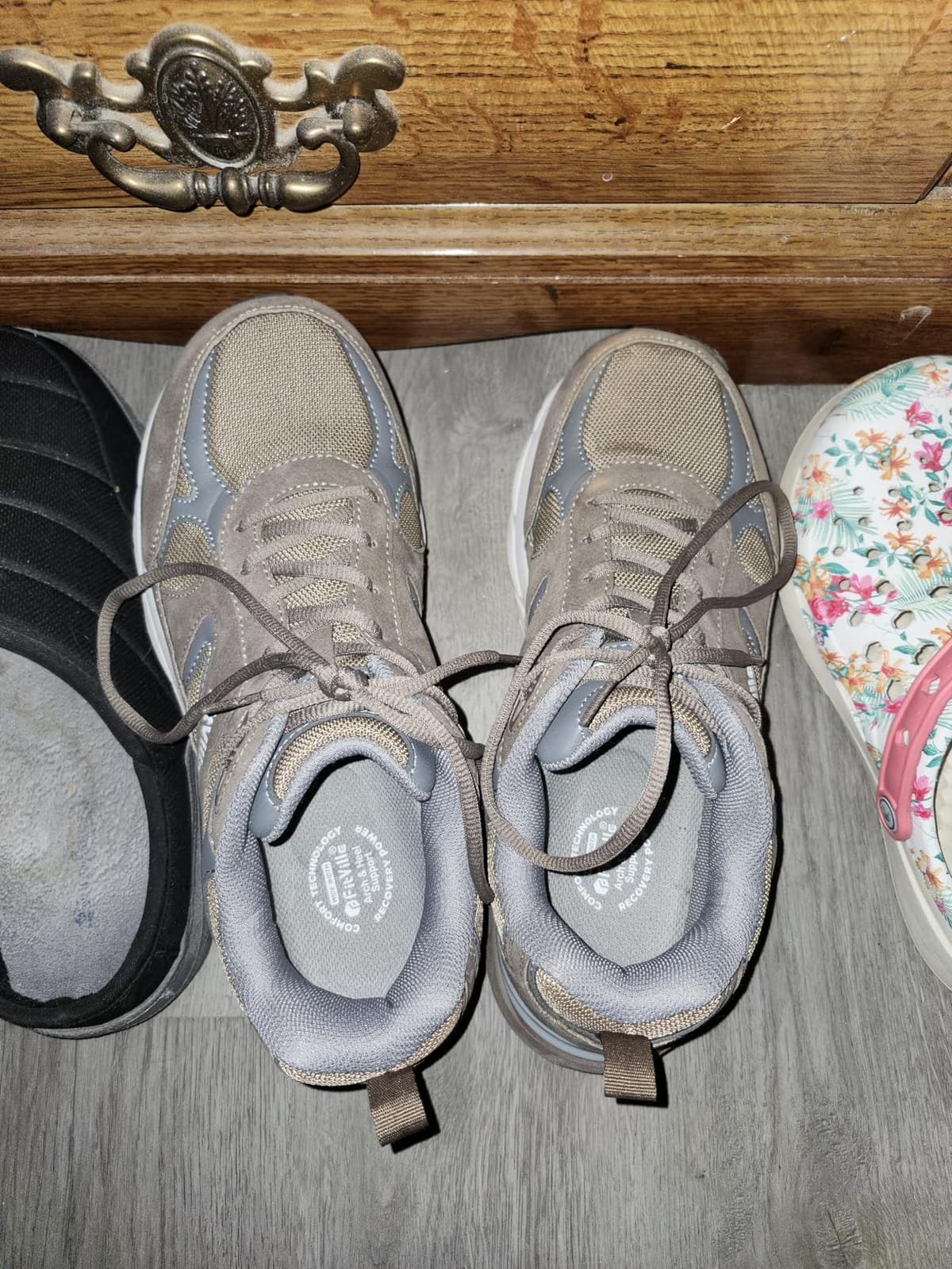 FitVille Wide Walking Shoes for Men Extra Wide Width Sneakers with Arch Support - Rebound NEO V1 customer photo 1