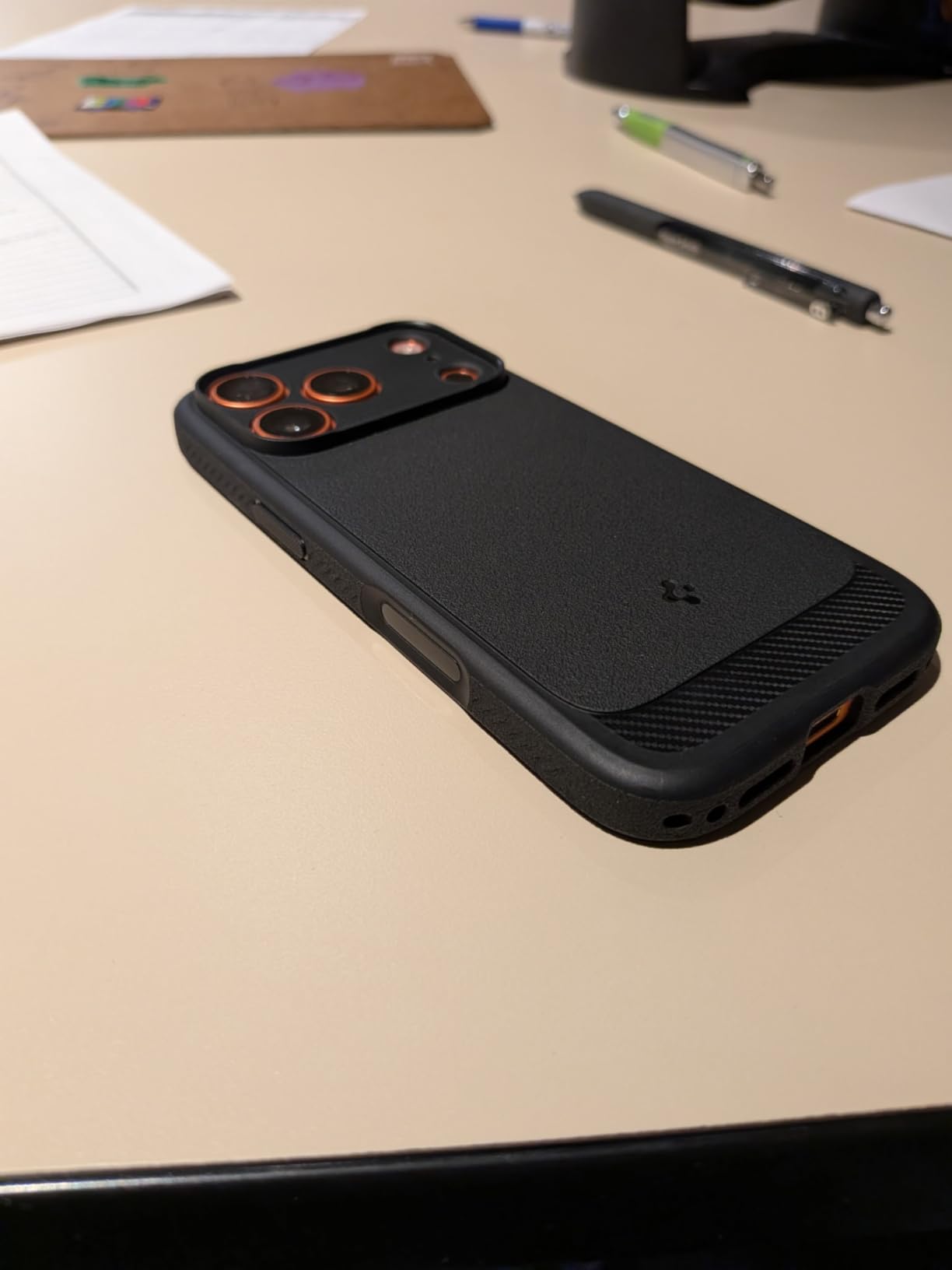 Spigen Rugged Armor MagFit Designed for iPhone 16 Case [Military-Grade Protection] Compatible with MagSafe - Matte Black customer photo 2