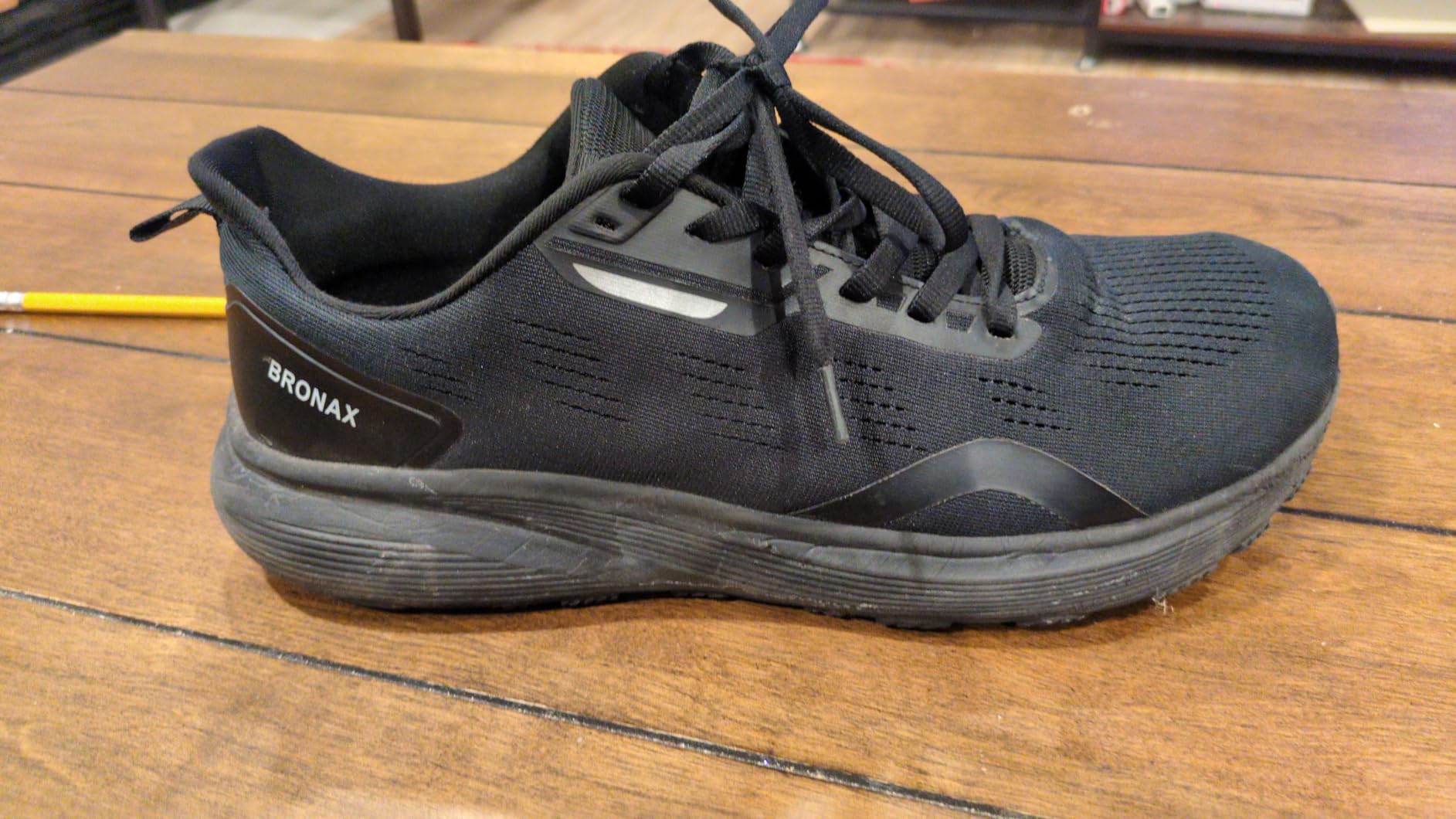 BRONAX Men's Wide Toe Box Natural Foot Shape Running Shoes S73 customer photo 1