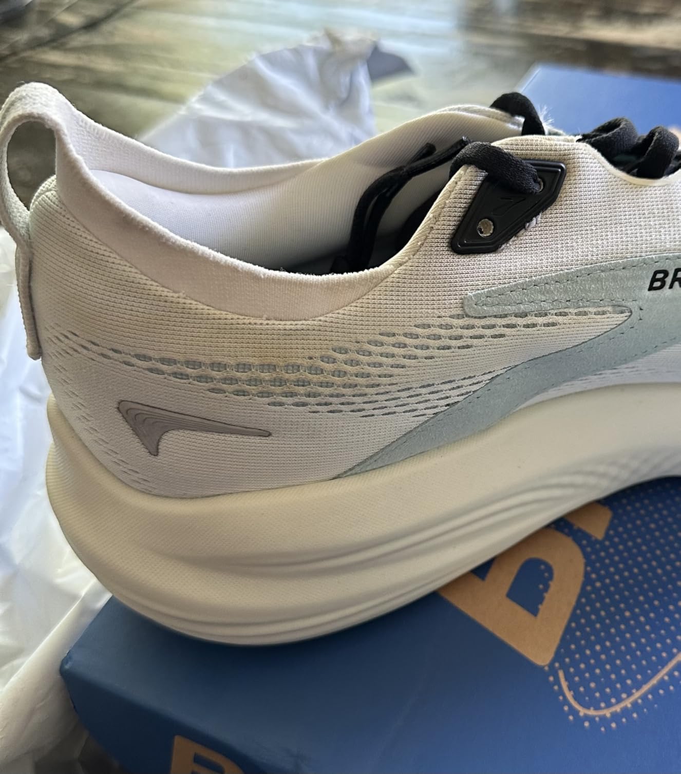 Brooks Men's Glycerin 22 Neutral Running Shoe customer photo 1