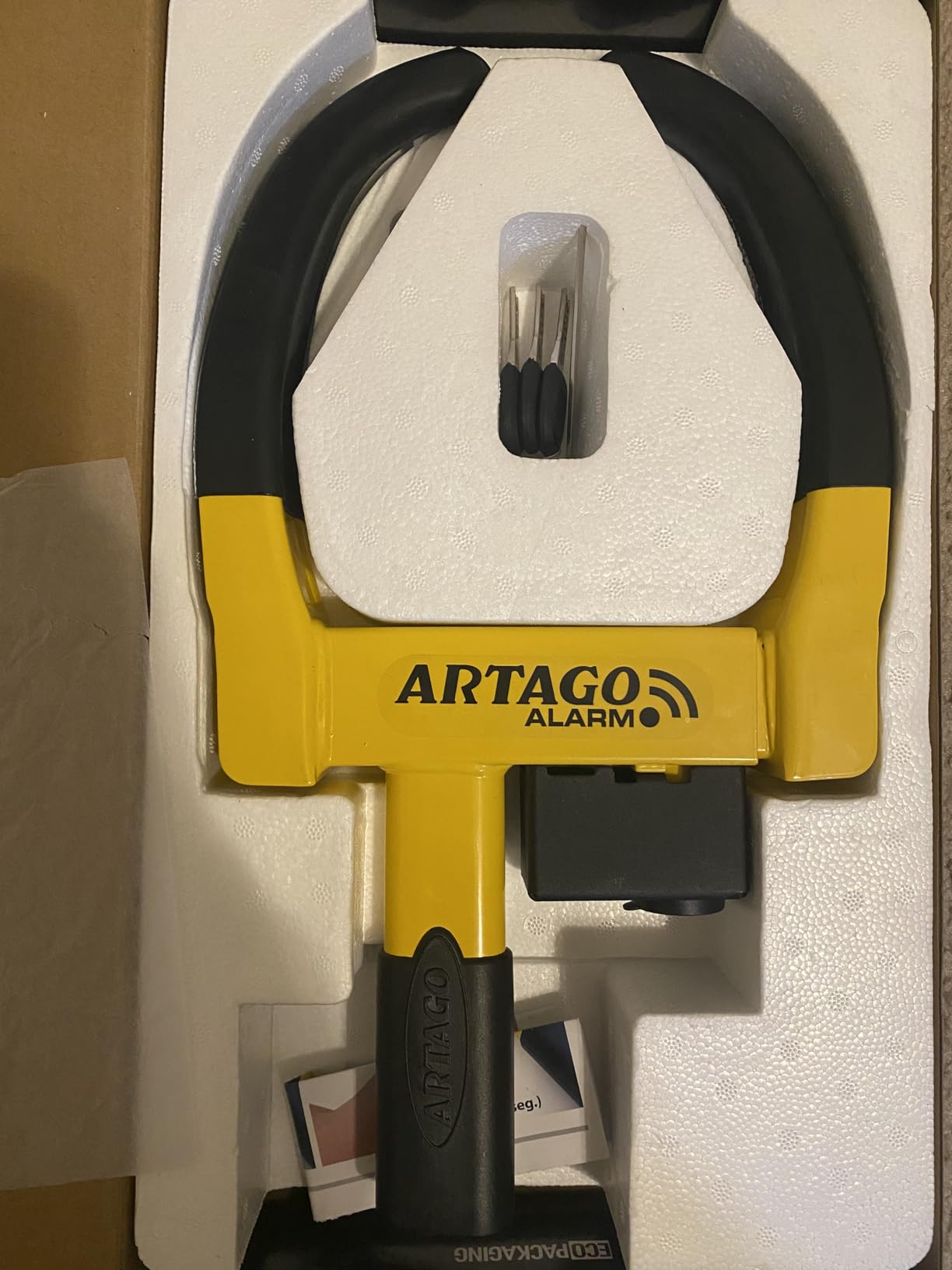 ARTAGO ART872 High-End Wheel Clamp Lock 2-in-1 | Smart Alarm, 120dB, Theft Attempt Warning, Night LED Alert | Patented Heavy-Duty Trailer Wheel Lock, Universal Tire Clamp for Car, Van & Golf Cart customer photo 1
