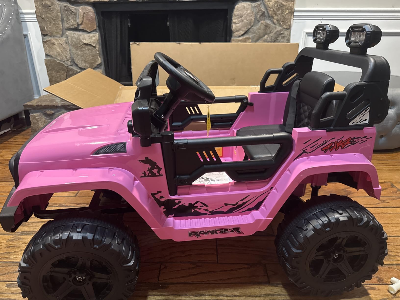 Hetoy 12V Ride on Toys with Parent Remote Control Toddler Electric Vehicle with Spring Suspension, LED Lights, Bluetooth, Music Player, 3 Speeds Ride on Car Truck for Kids Age 3-8 (Red) customer photo 2