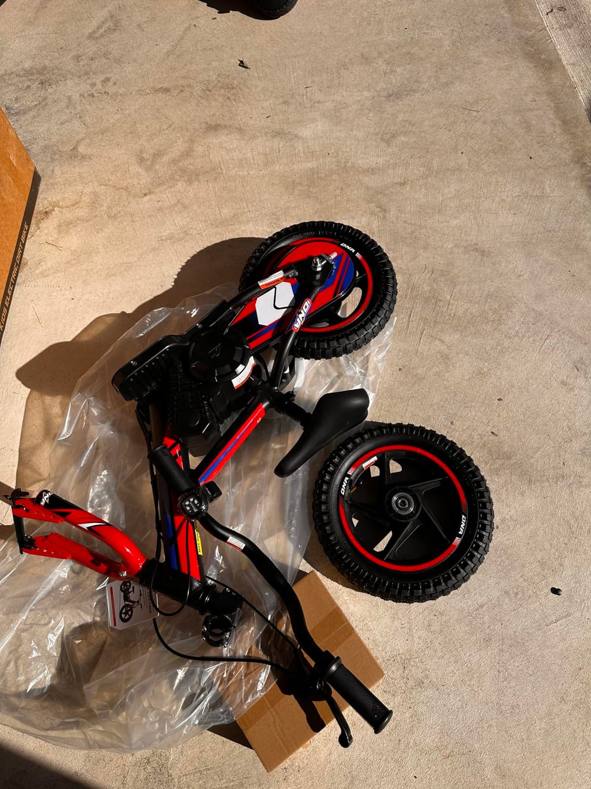 OLALA Electric Dirt Bike for Kids Aged 5-10, 340W Racing Grade Electric Motorcycle with Aluminum Frame, Up to 12MPH & 3 Speed Settings, Safe Disc Brakes, 16IN Knobby Tires customer photo 2