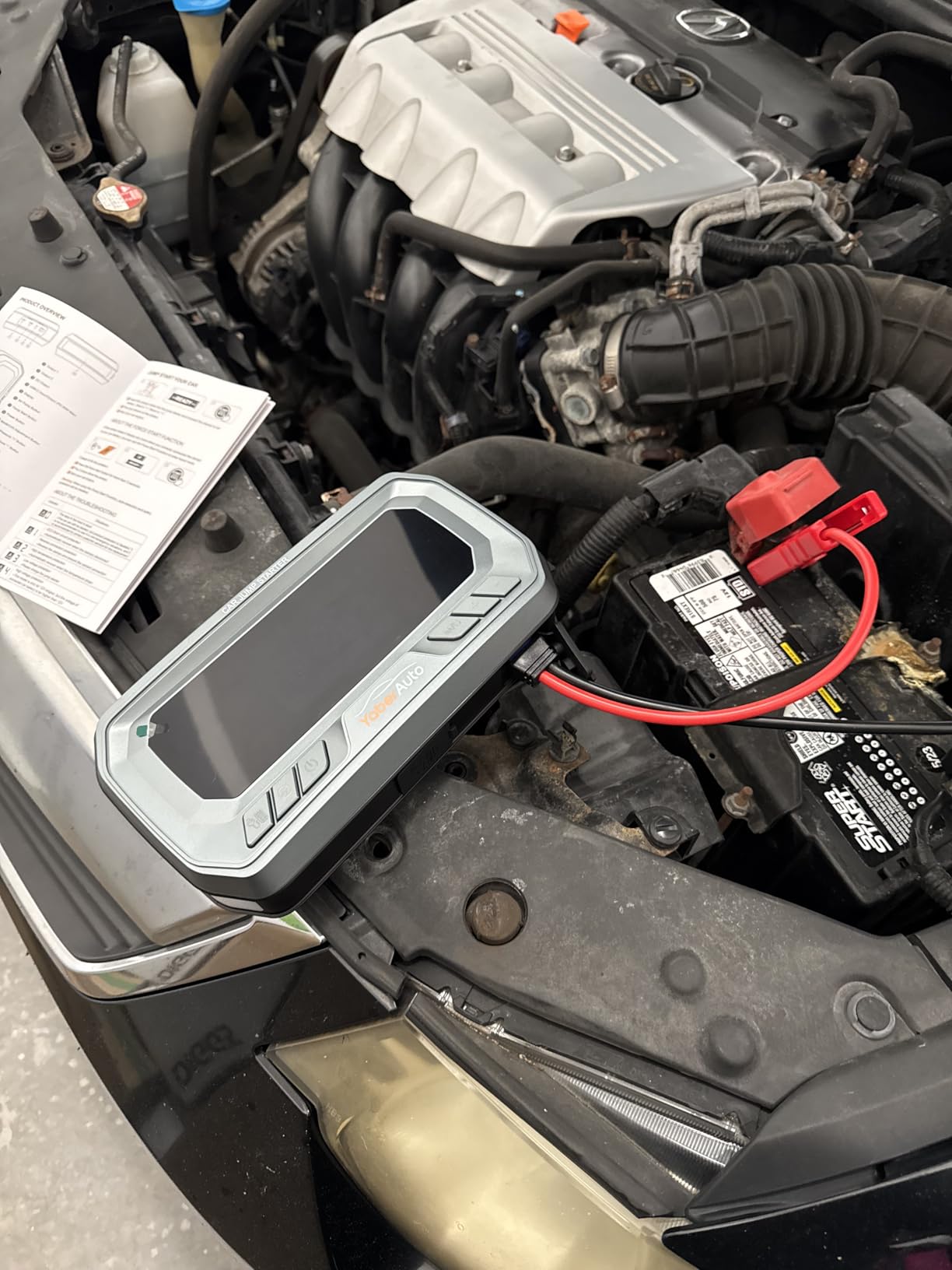 YaberAuto 12-in-1 Jump Starter with Air Compressor 8000A 160PSI 65W Charge customer photo 2