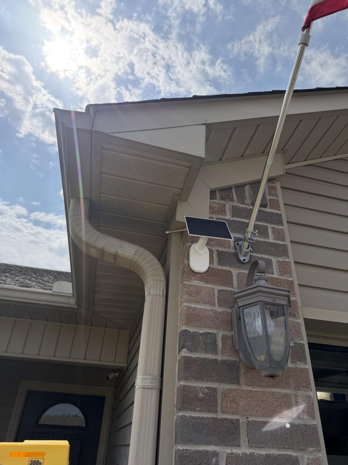 Tapo SolarCam 1080p Security Camera Wireless Outdoor- Battery Power with Solar, Person Detection, Subscription-Free Local Storage or Optional Cloud, Works with Alexa & Google Assistant, C402 KIT customer photo 2