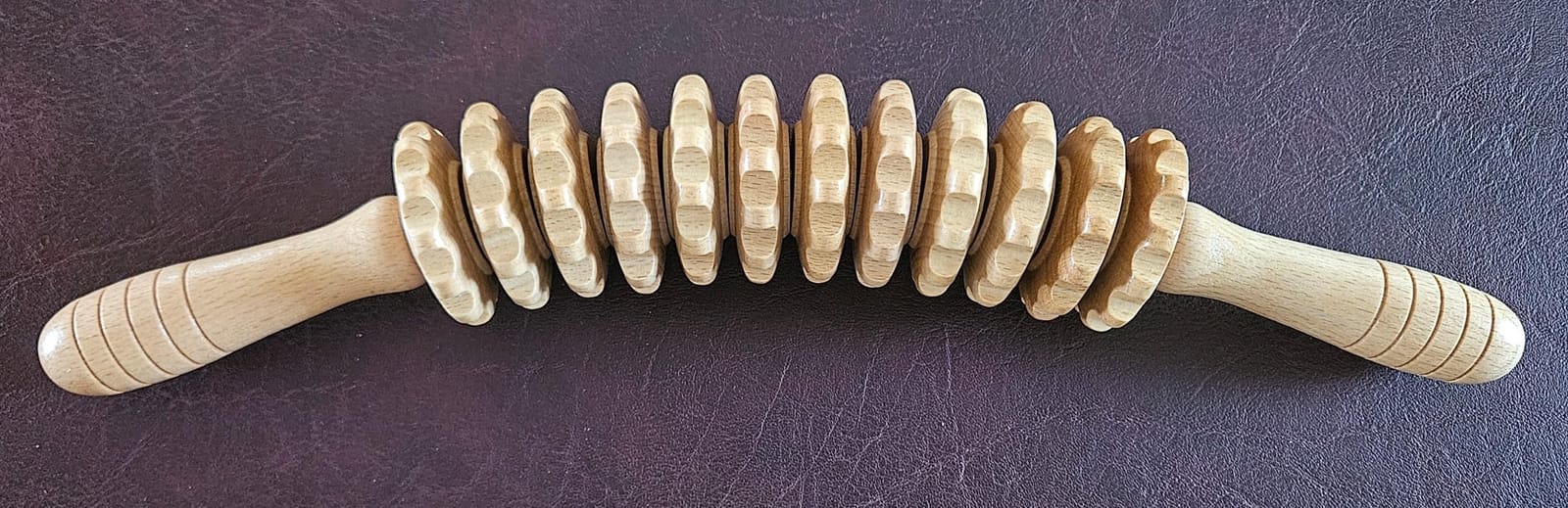Xokocli Cellulite Massage Tool Wood Therapy Massage Tools Fascia Blaster Cellulite Roller Lymphatic Drainage Massager Deep Tissue Massage Stick for Legs Thighs Muscle Relief Recovery(White 12-Wheel) customer photo 1