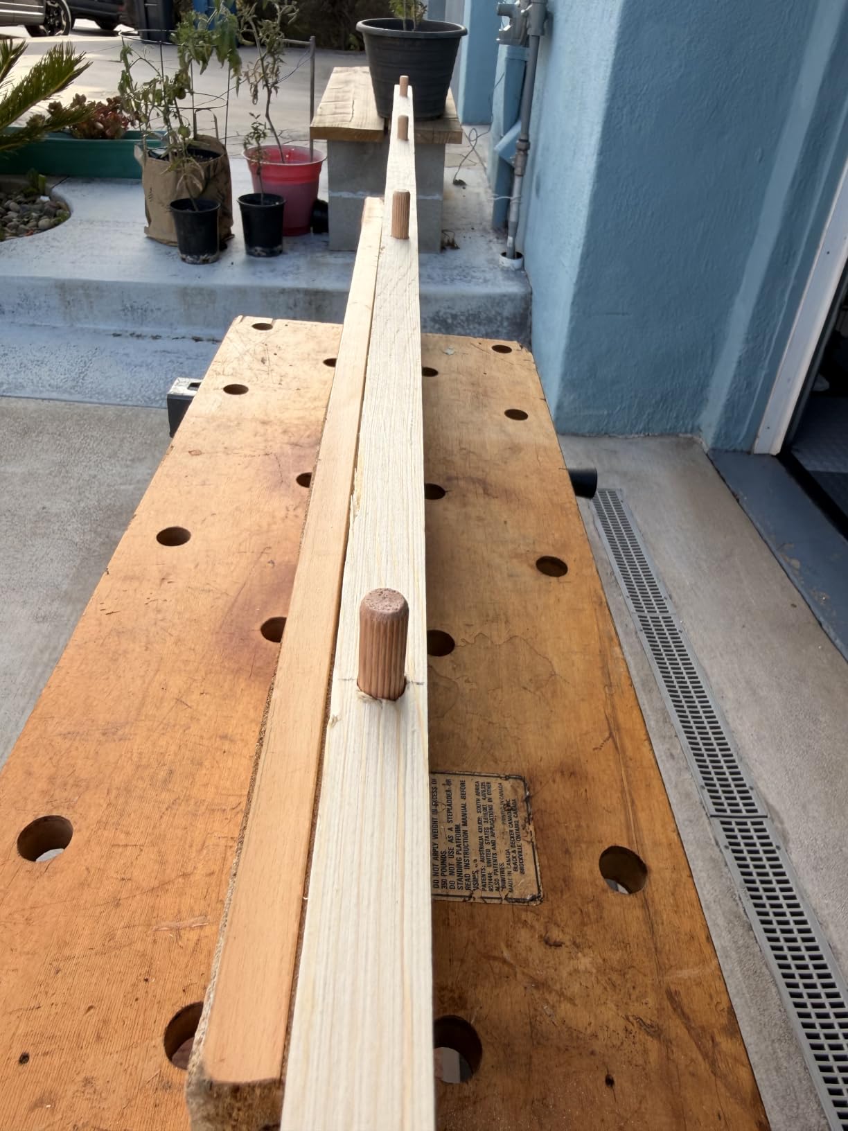 ELEON Self Centering Dowel Jig with Elongated Jaws & Extra Wide Clamp up to 6.7