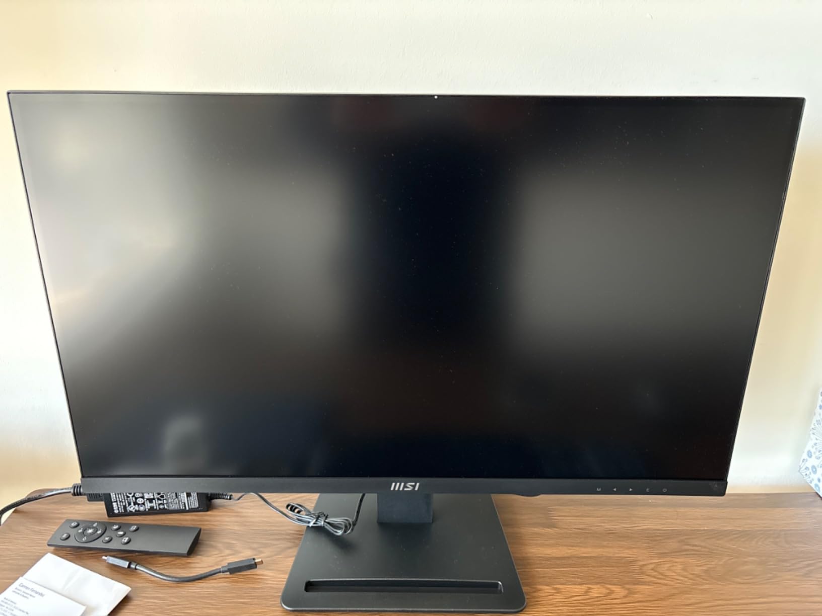 msi PRO MP273U, IPS 3840 x 2160 (UHD) Computer Monitor, 4K, 60 Hz, Adaptive-Synch, HDMI, DisplayPort, 4ms (GTG), Black customer photo 1