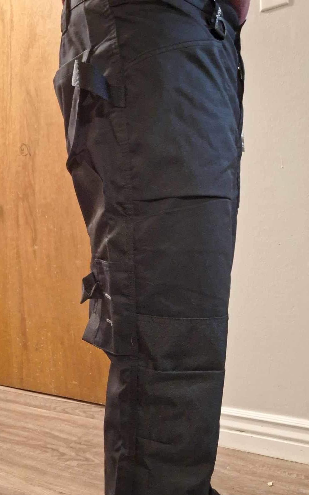 DURAWERK Men's Work Pants, Carpenter Pants with Reinforced Knee Pad Pockets | Relaxed Fit, 11 Multi-Purpose Pockets, Elastic Waist & Reinforced Crotch, for Carpenters, Electricians, Construction customer photo 1