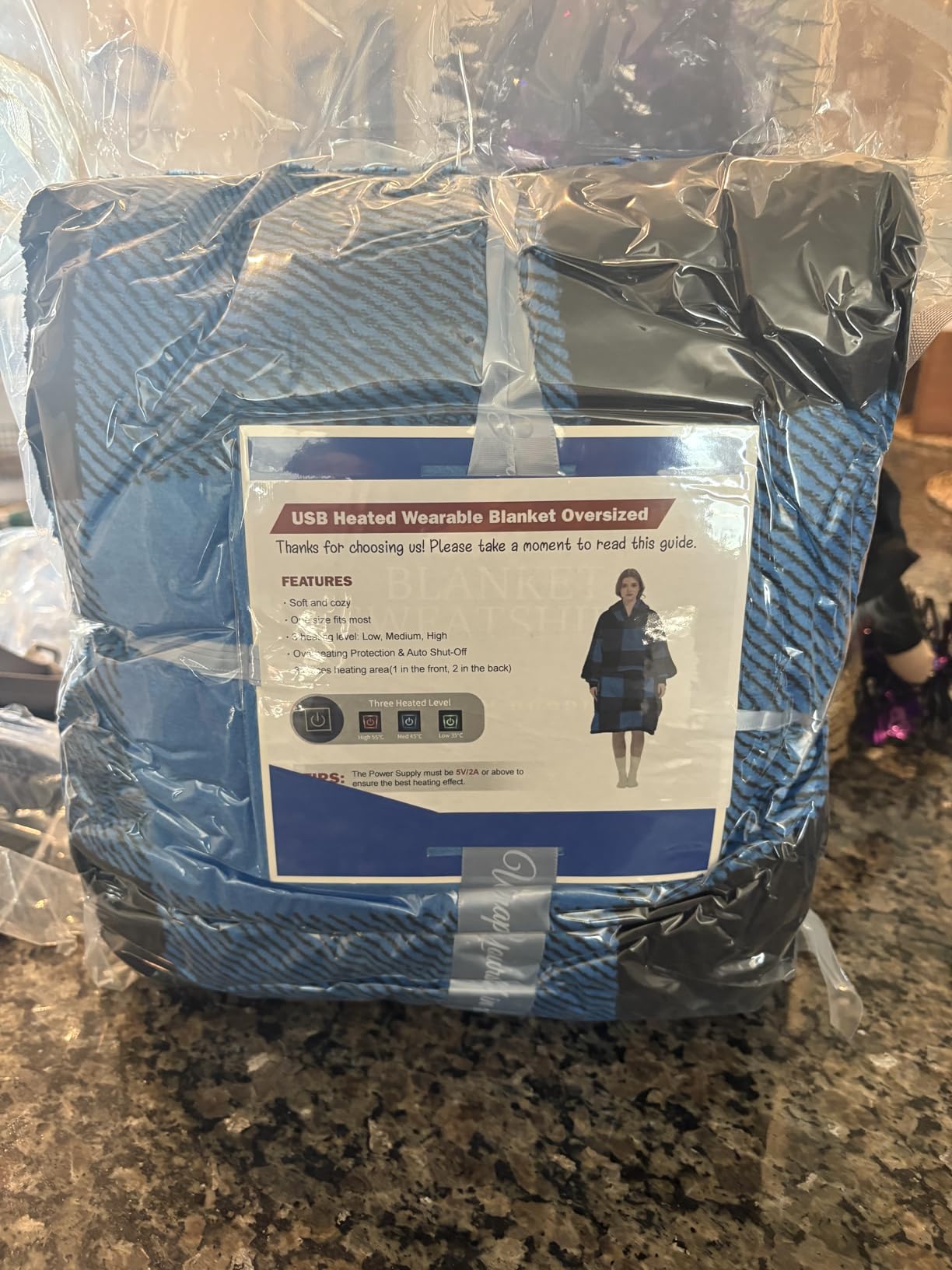 Wearable Heated Blanket Hoodie,USB Heated Blanket Electric Wearable Blanket,Electric Blanket with Sherpa Fleece Flannel,Giant Pocket,3 Heat Settings,3 Hours Auto Shut-off (No Power Supply) customer photo 1