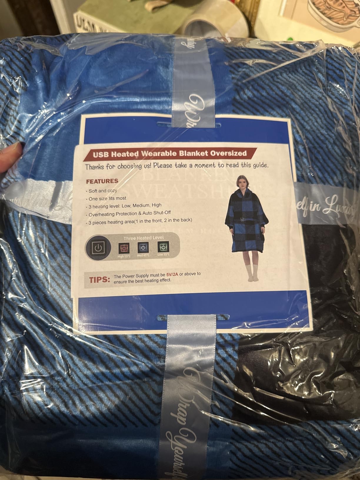 Wearable Heated Blanket Hoodie,USB Heated Blanket Electric Wearable Blanket,Electric Blanket with Sherpa Fleece Flannel,Giant Pocket,3 Heat Settings,3 Hours Auto Shut-off (No Power Supply) customer photo 2