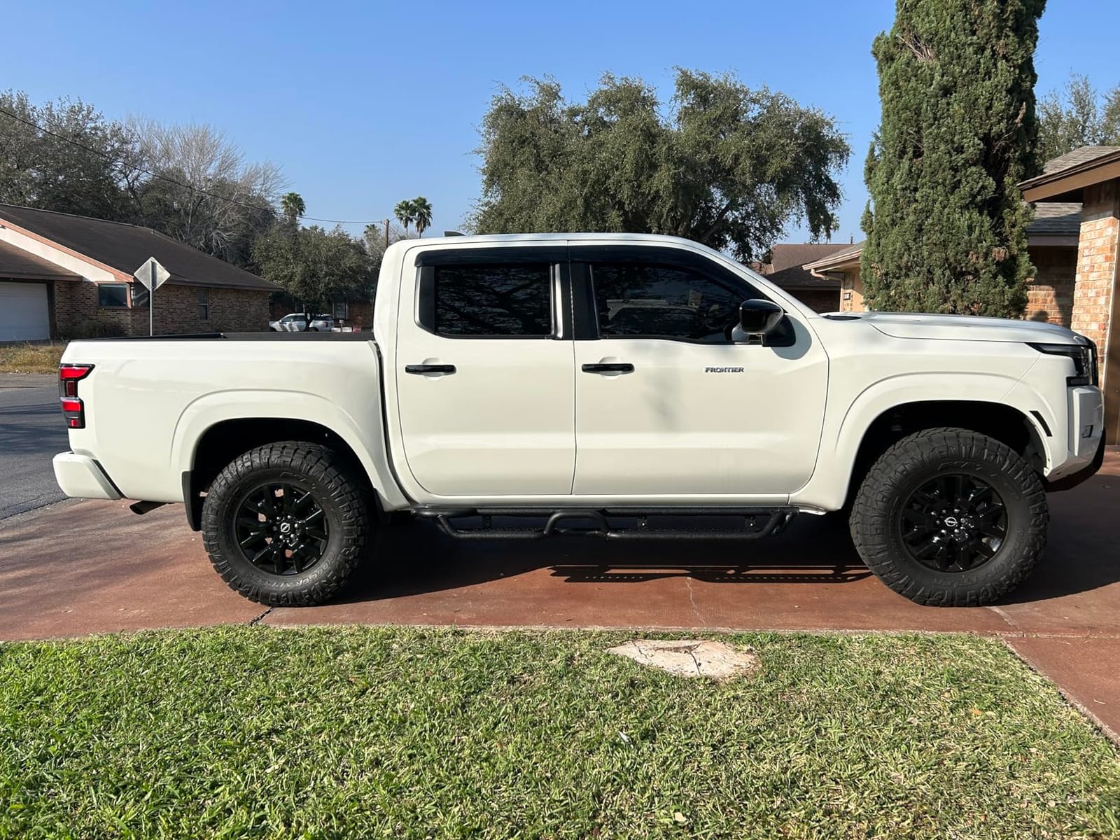 BINARY STAR Running Boards Compatible with 2005-2023 Toyota Tacoma customer photo 2