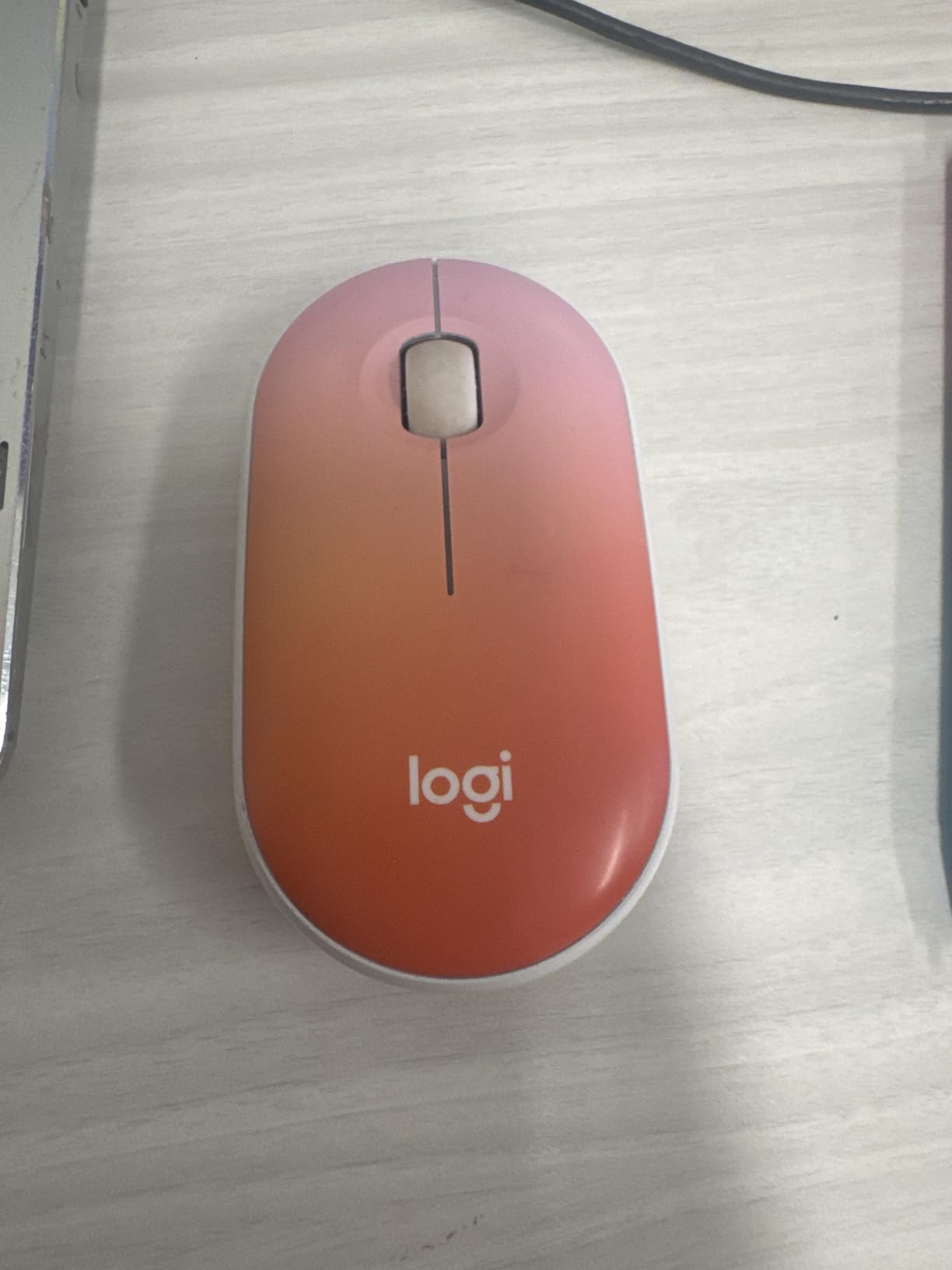 Logitech M340 Compact Ambidextrous Silent Wireless Mouse - Sheer Dream customer photo 2