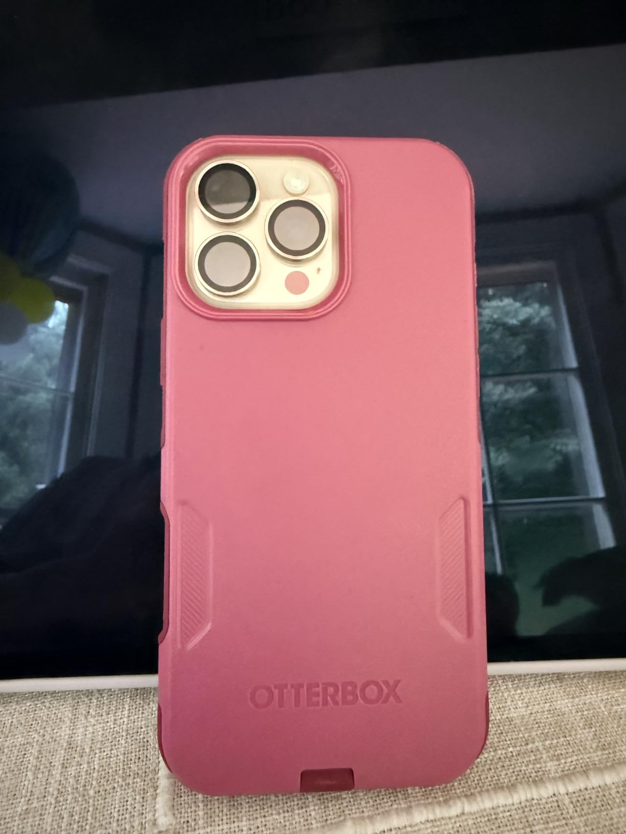 OtterBox iPhone 16 Commuter Series Case - Black, Thin & Protective iPhone Case, Dual-Layer, Impact Absorbing iPhone Case | Thin & Protective iPhone Case, Dual-Layer, Impact Absorbing iPhone Case, Best MagSafe iPhone Cases for Wireless Charging customer photo 1