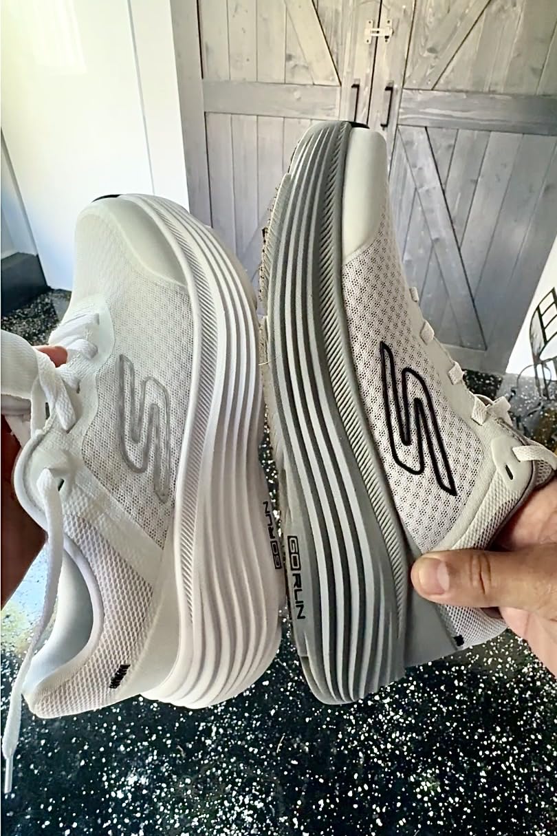 Skechers Men's Max Cushioning Endeavour Sneaker customer photo 1