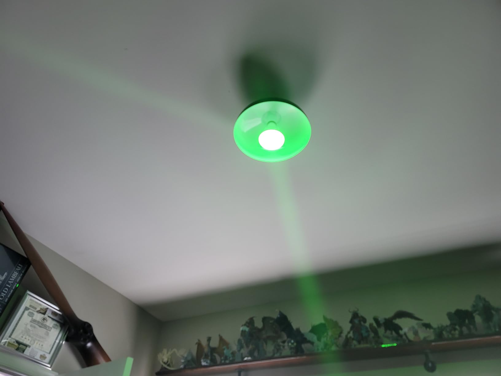 Intermatic ABRA BR30 Wi-Fi Smart Bulb, 750 Lumens - Voice Controlled RGB Color Changing LED, Compatible with Alexa & Google Home - Timers & Schedules, 2.4 GHz Wi-Fi Only, No Hub Required - 1 Pack customer photo 1