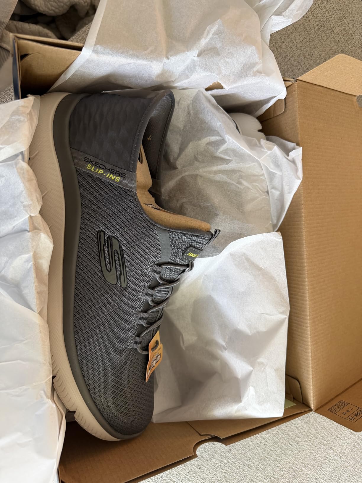 Skechers Men's Summits High Range Slip-in | Hands Free Slip-ins, Air-Cooled Memory Foam, Machine Washable, Vegan, Casual customer photo 1