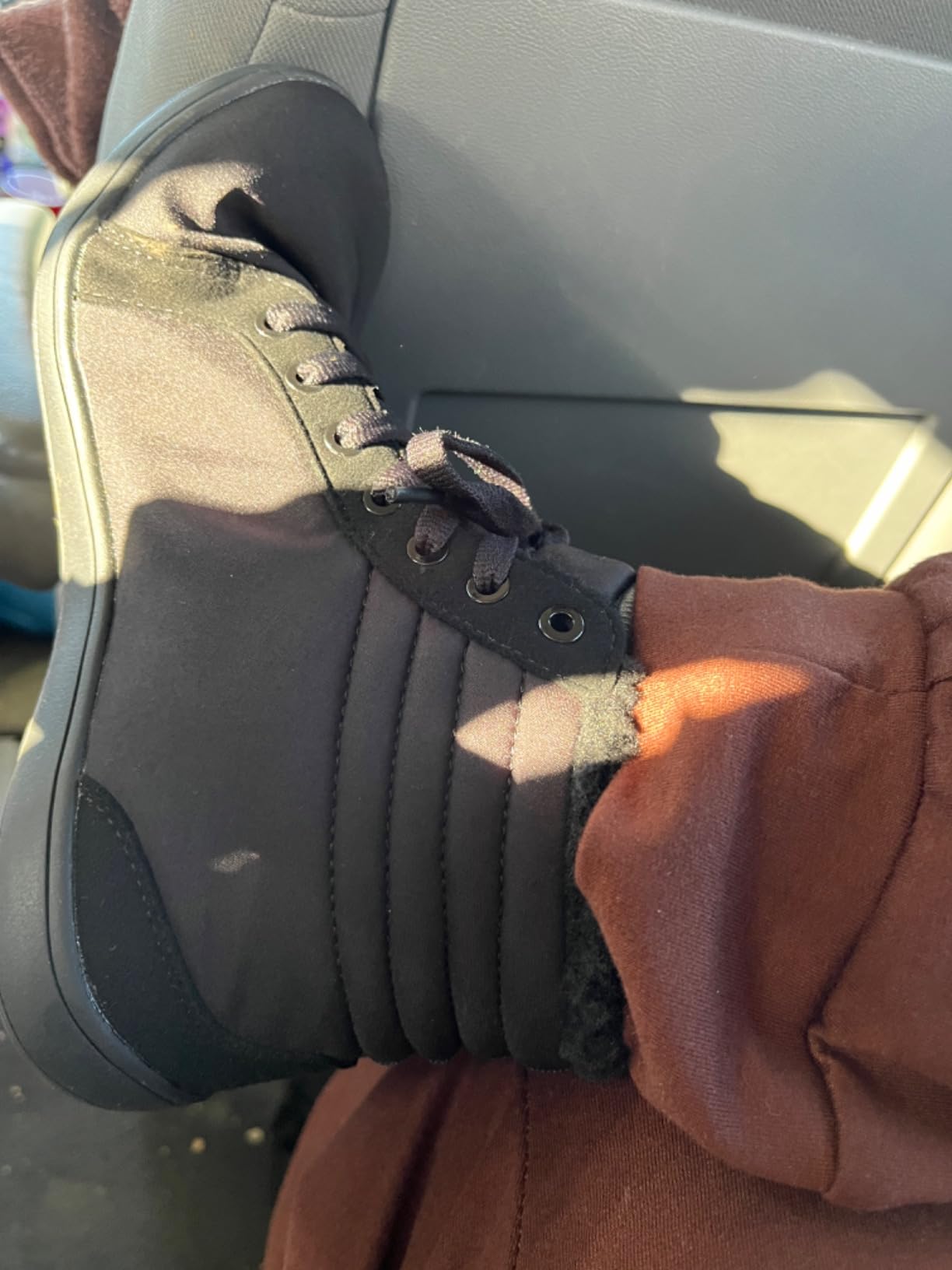 WHITIN Men's Wide Hi-top Winter Barefoot Shoes for Optimal Warmth W826 customer photo 2