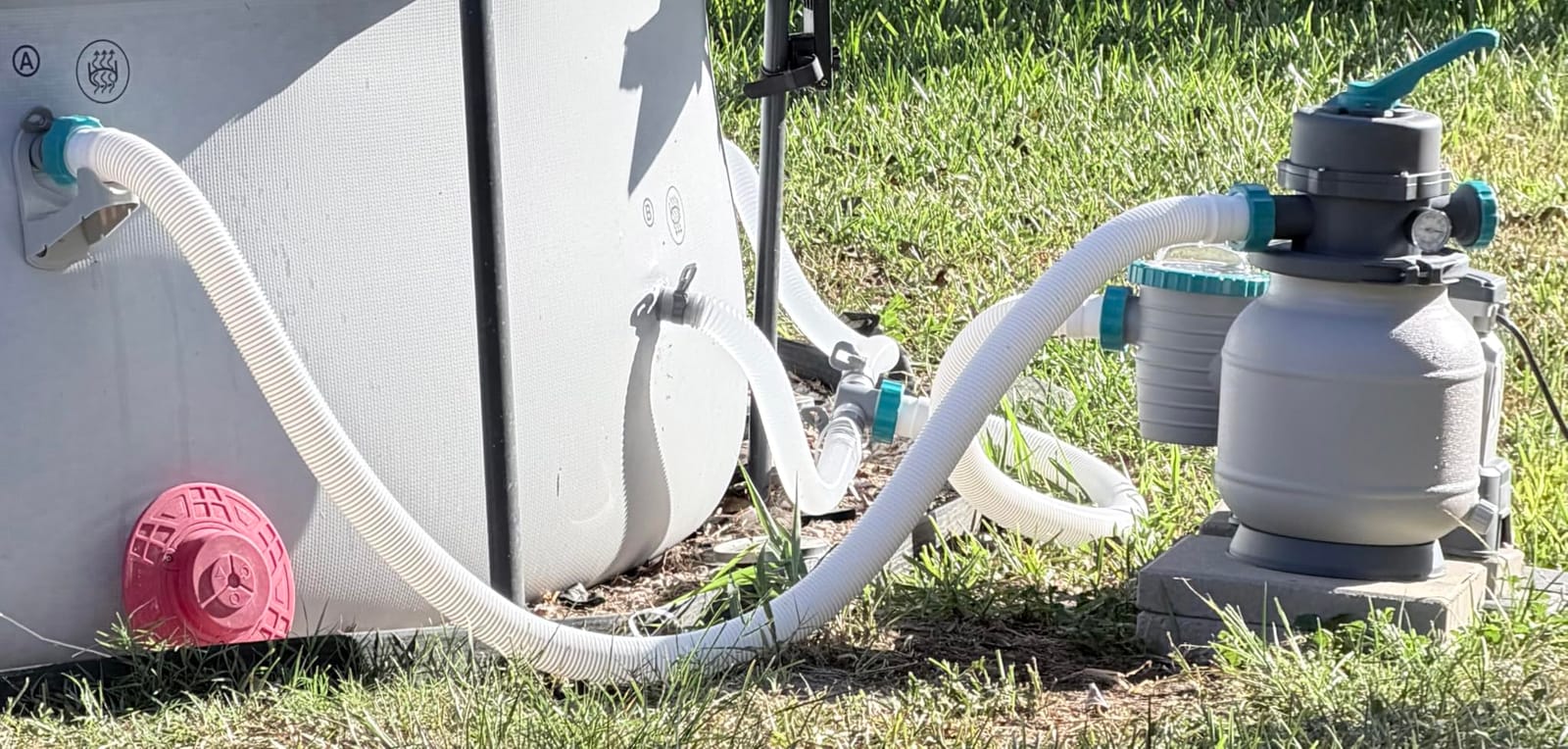Bestway 950 GPH Above Ground Swimming Pool Sand Filter Pump customer photo 2