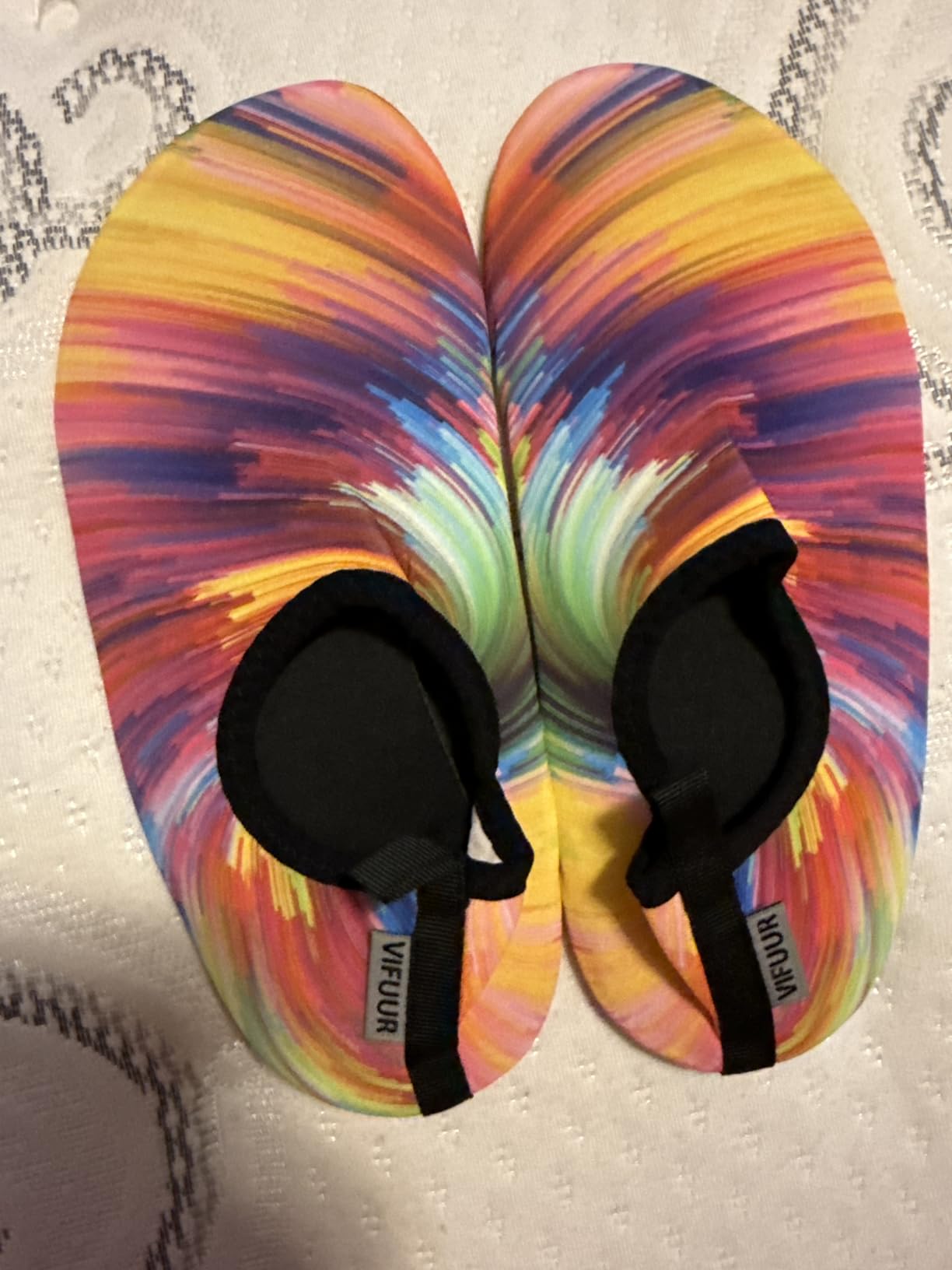 VIFUUR Water Shoes for Men Women Barefoot Quick Dry Aqua Socks Slip On customer photo 1