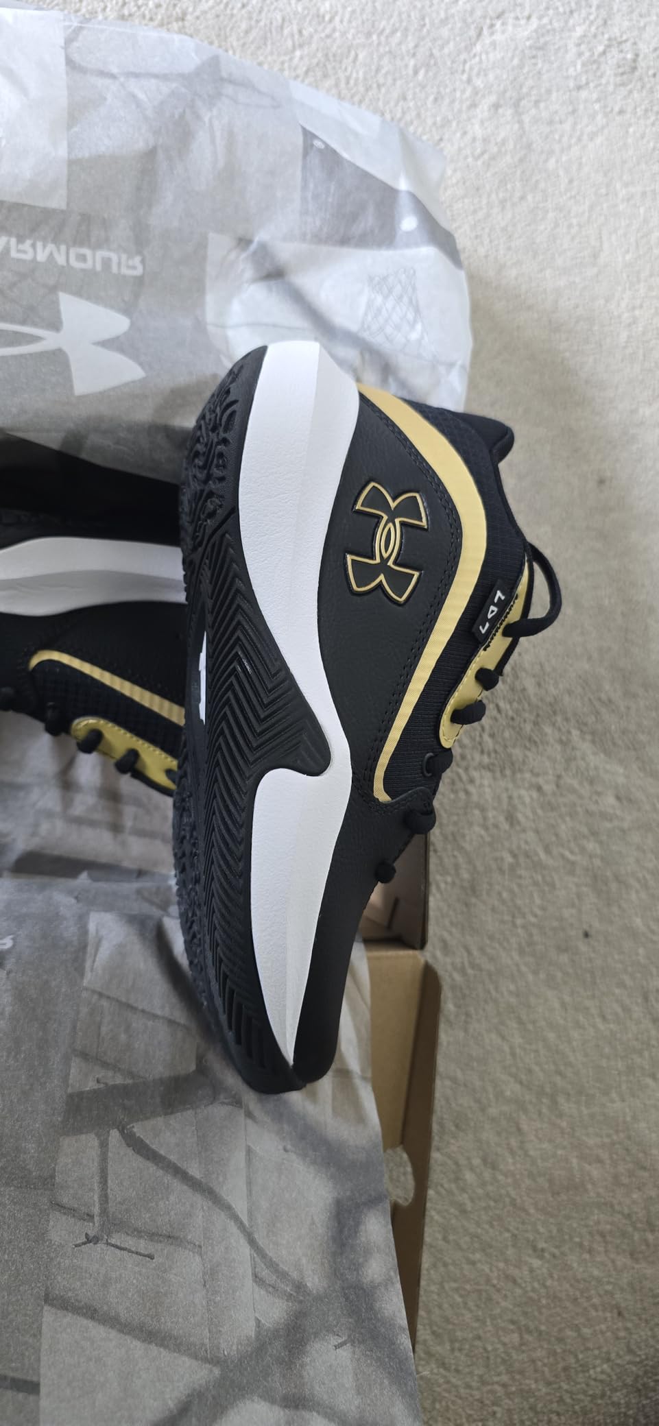 Under Armour Kids' Grade School Lockdown 7 customer photo 2