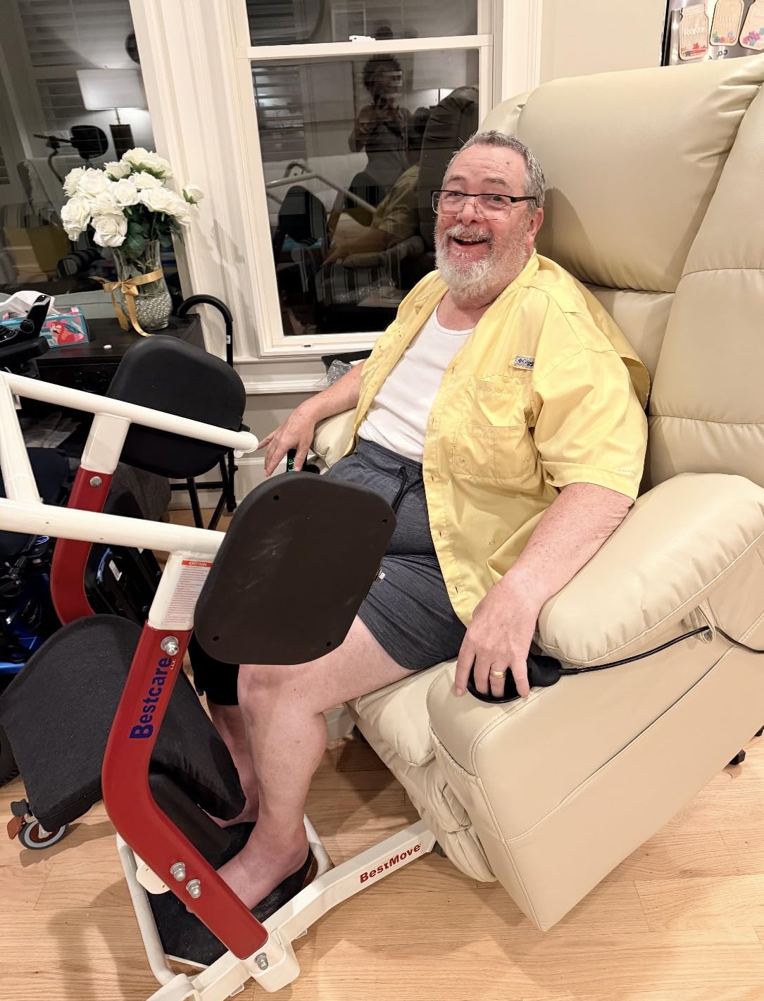 MCombo 3 Motor Lay Flat Power Lift Recliner for Elderly R7635 (Large-Wide) | Massage & Dual Heating, Infinite Position, Power Headrest, Big & Tall Elderly, 4.7