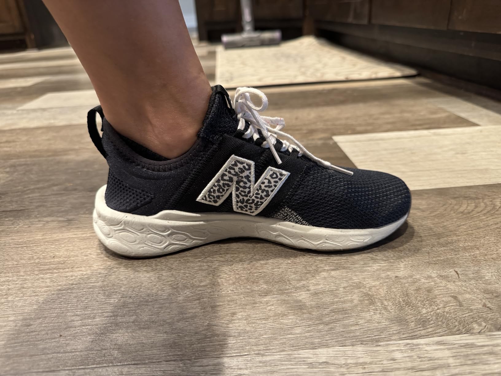 New Balance Women's Fresh Foam X Cruz Artisan V3 customer photo 1