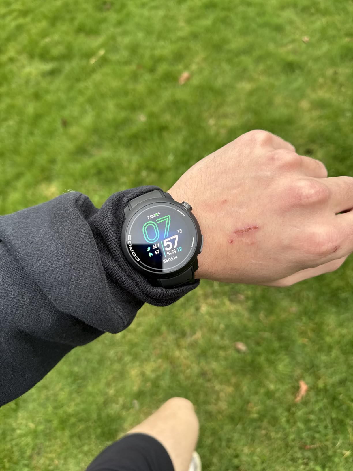 COROS PACE Pro GPS Sport Watch, 1.3-inch AMOLED Touchscreen - Grey | Fastest in Class Processor, 20 Days Battery Life, Navigation with Global Offline Maps, Sleep Tracking, Running, Cycling customer photo 1