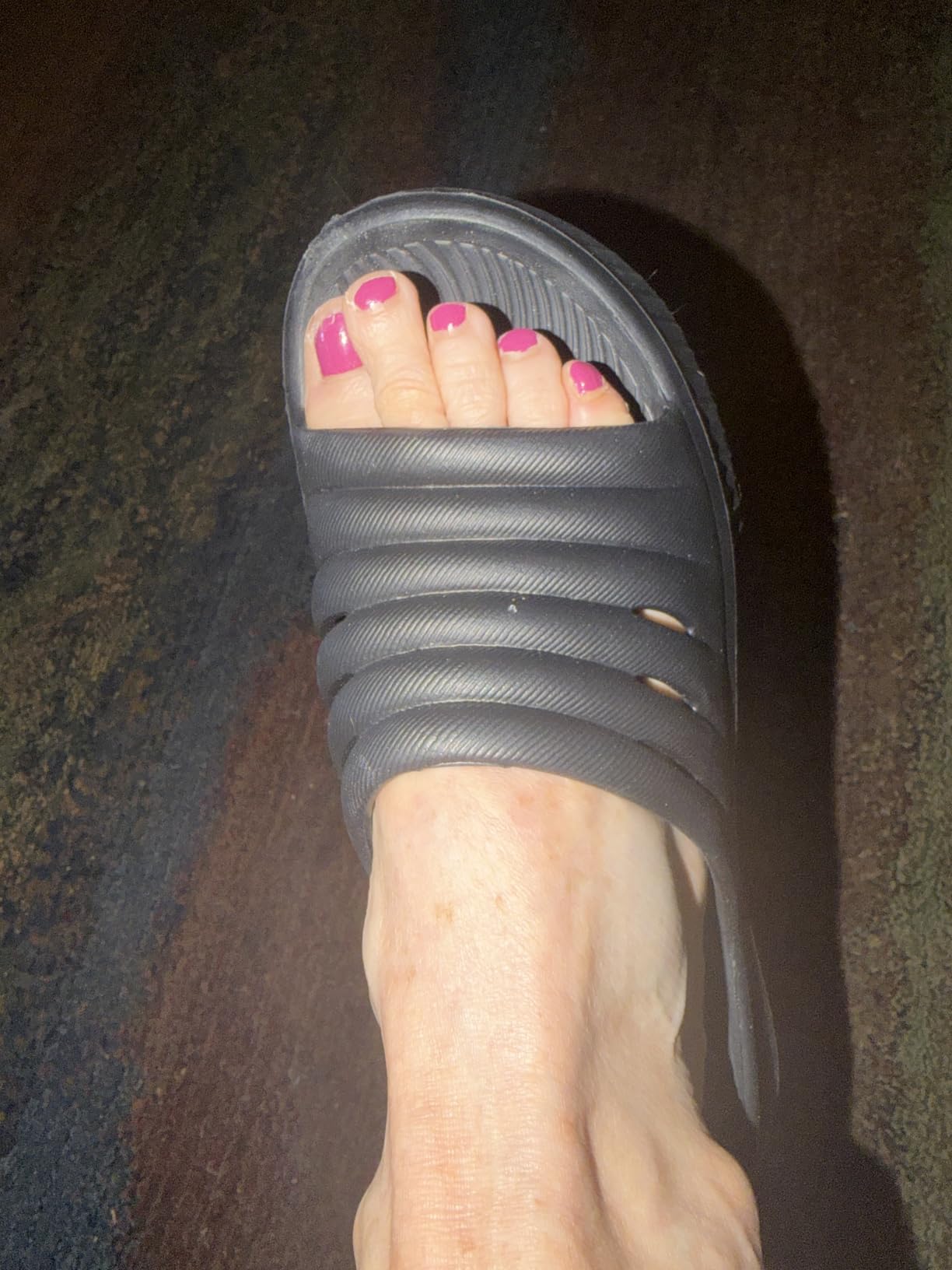 KuaiLu Recovery Sandals Women With Comfortable Arch Support Sport Slides customer photo 2