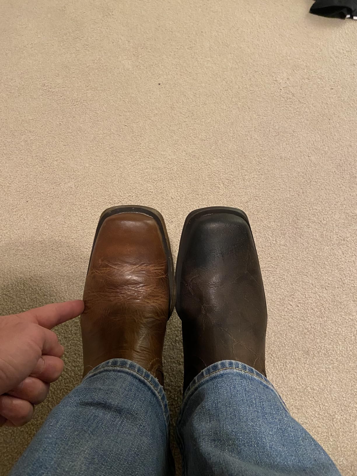 ARIAT Midtown Rambler Chelsea Boot customer photo 2