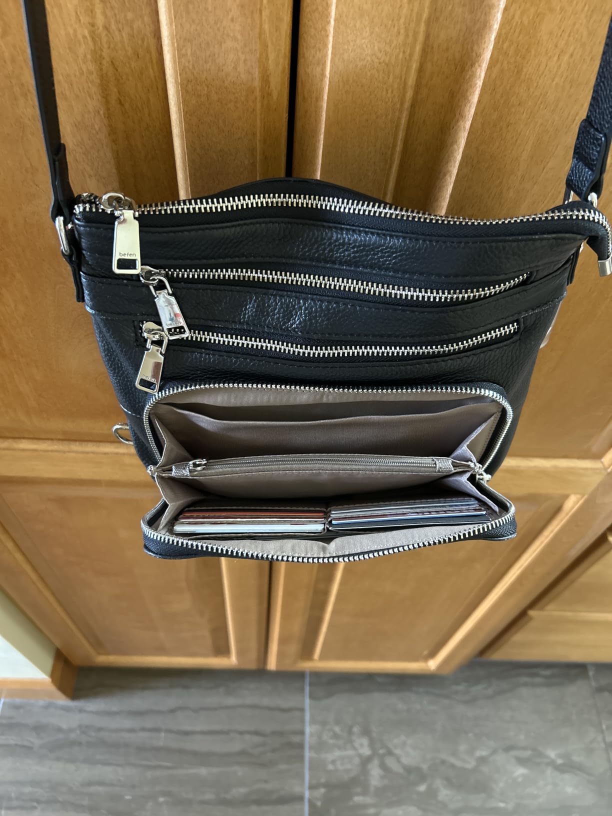 befen Genuine Leather Crossbody Bags for Women, Anti-Theft Shoulder Purse with Built in RFID Wallet for Travel customer photo 2