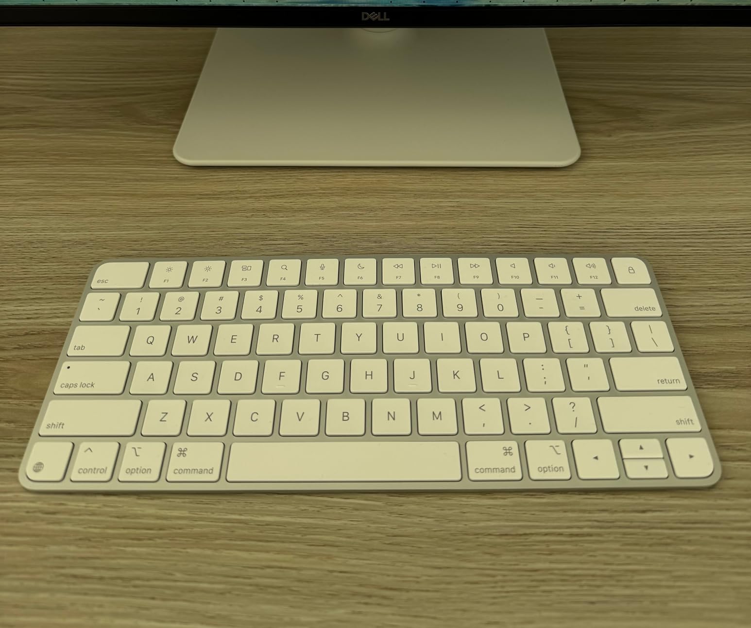Apple Magic Keyboard - US English ​​​​​​​, Bluetooth customer photo 2