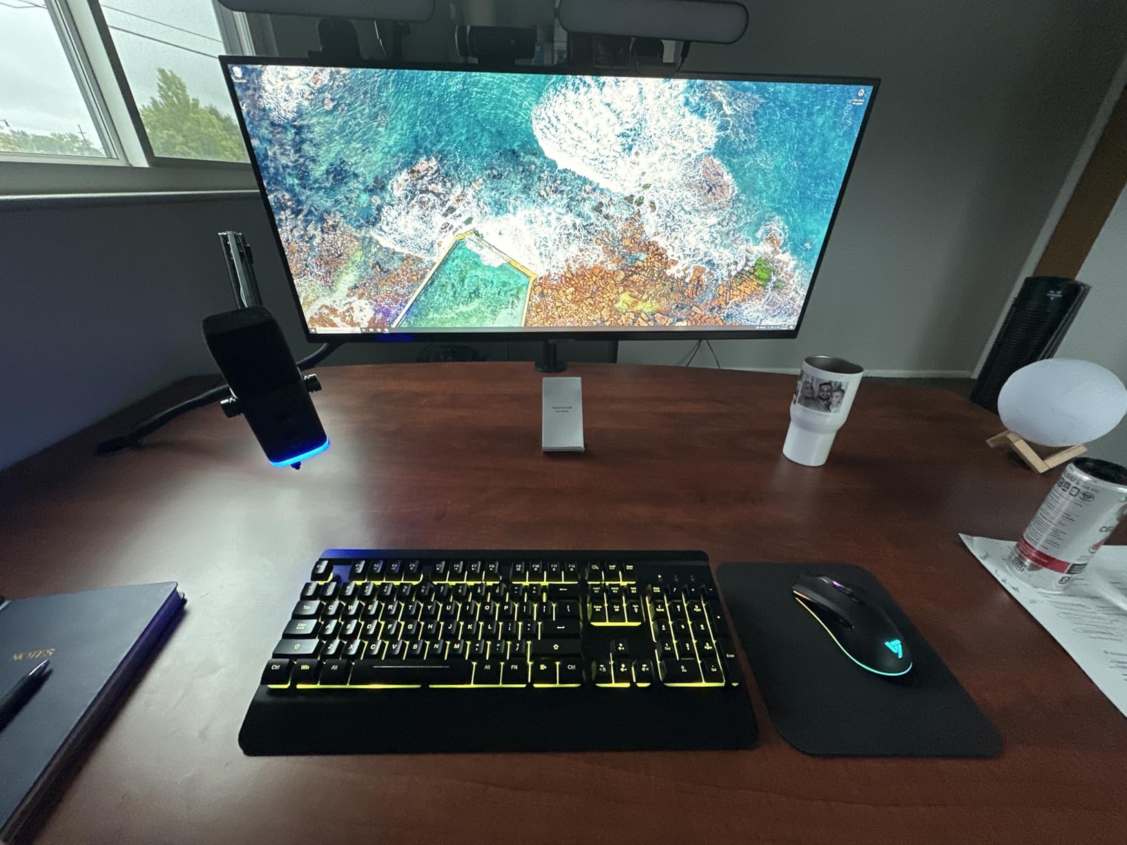 Wireless Gaming Keyboard and Mouse Combo, Metal Panel Light Up 3200DPI Mice customer photo 2