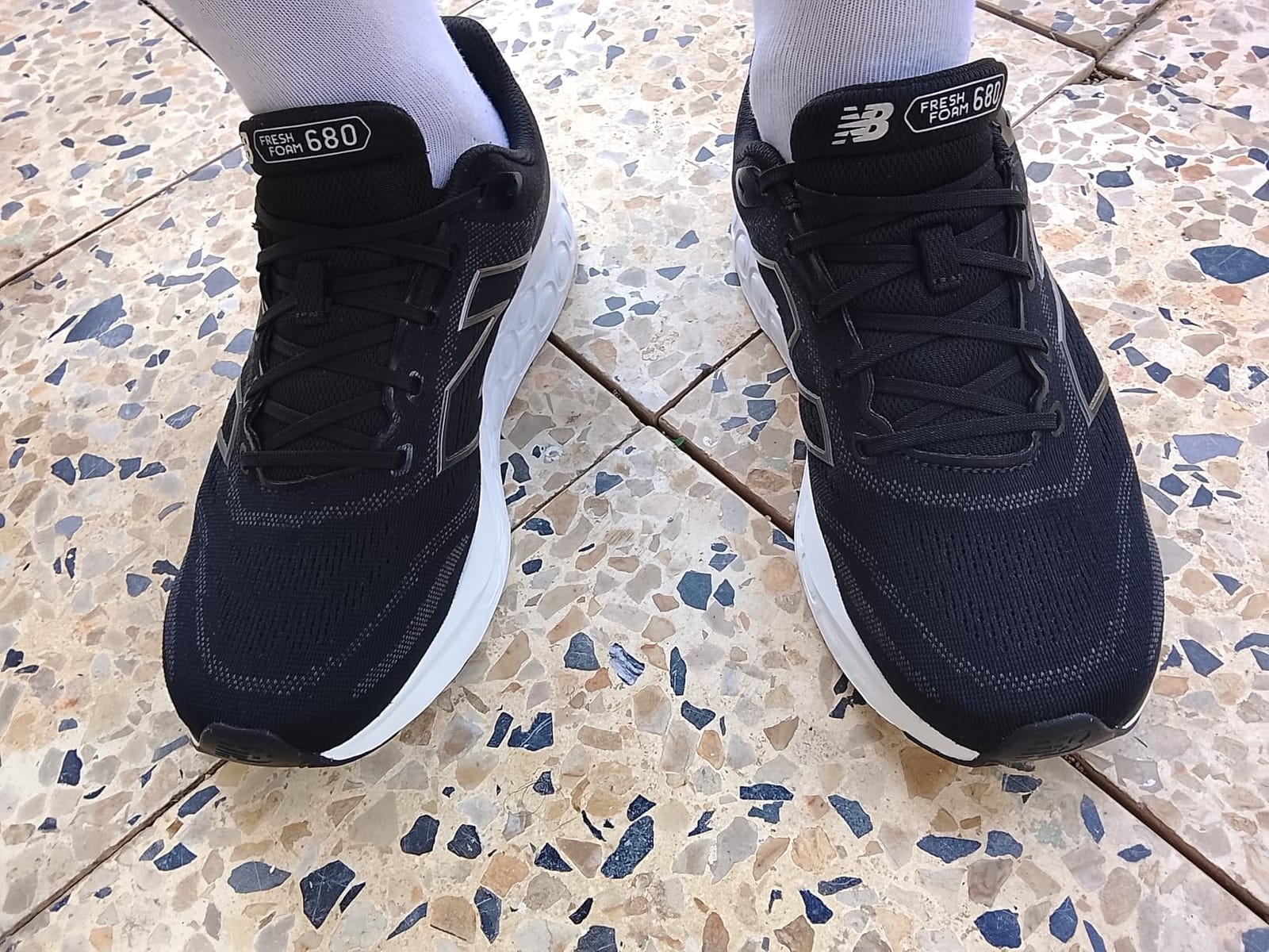 New Balance Men's Fresh Foam 680 V8 customer photo 1