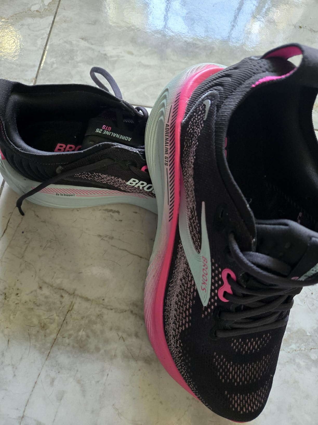 Brooks Women's Adrenaline GTS 25 Running Shoe customer photo 1