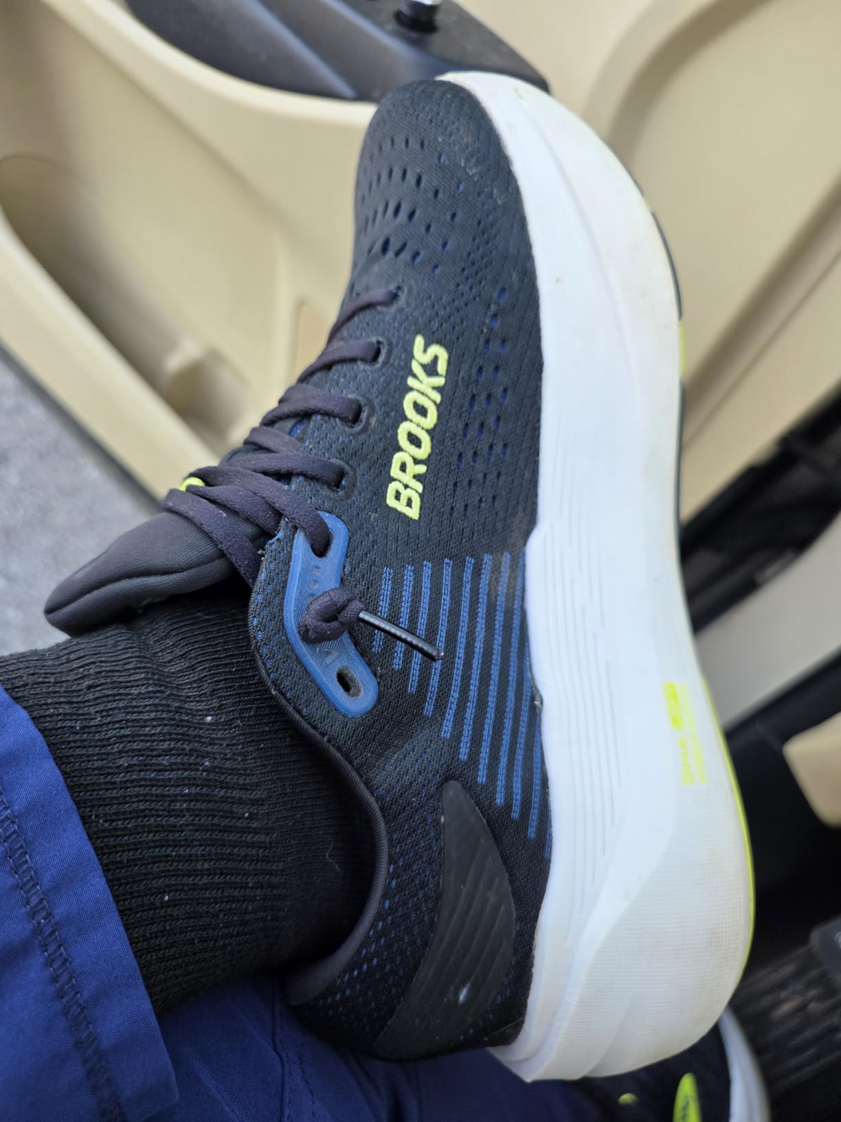 Men's Ghost Max 3 Running Shoe customer photo 1