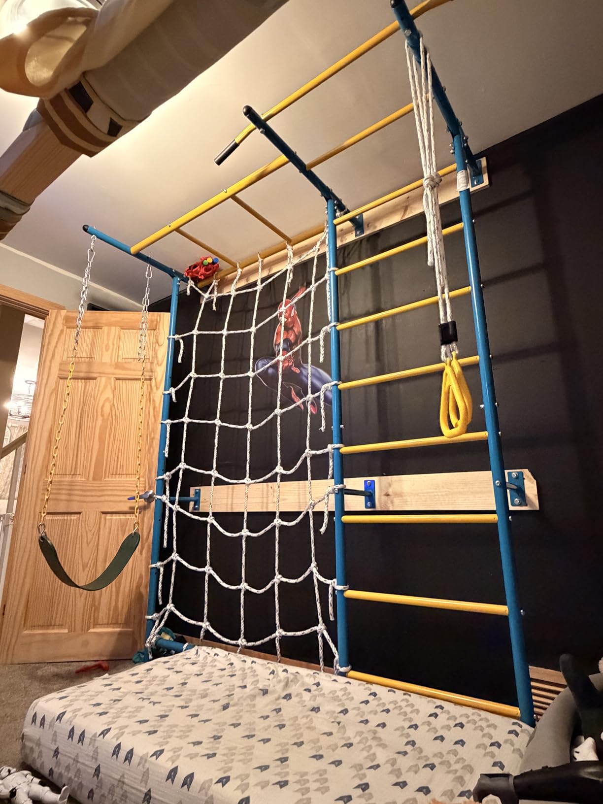 VEVOR Indoor Jungle Gym for Toddlers, 7-in-1 Climbing Playset with Carbon Steel Swedish Ladder, Wall Ladder, Pull-Up Bar, Rope Ladder, and Gymnastic Rings, Supports 220 lbs, Multicolor customer photo 1