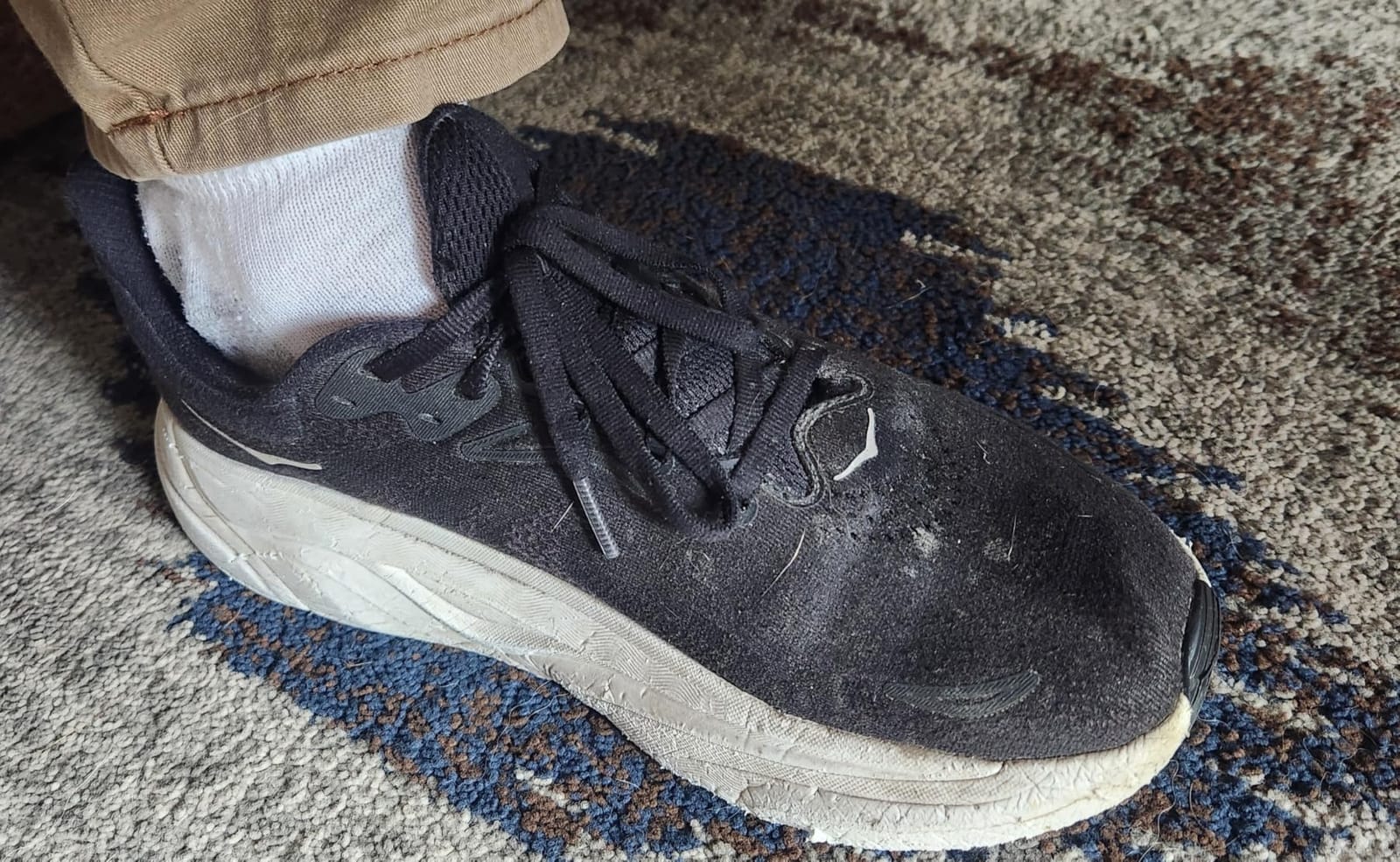 Hoka Mens Arahi 8 | Road Running Shoes customer photo 1
