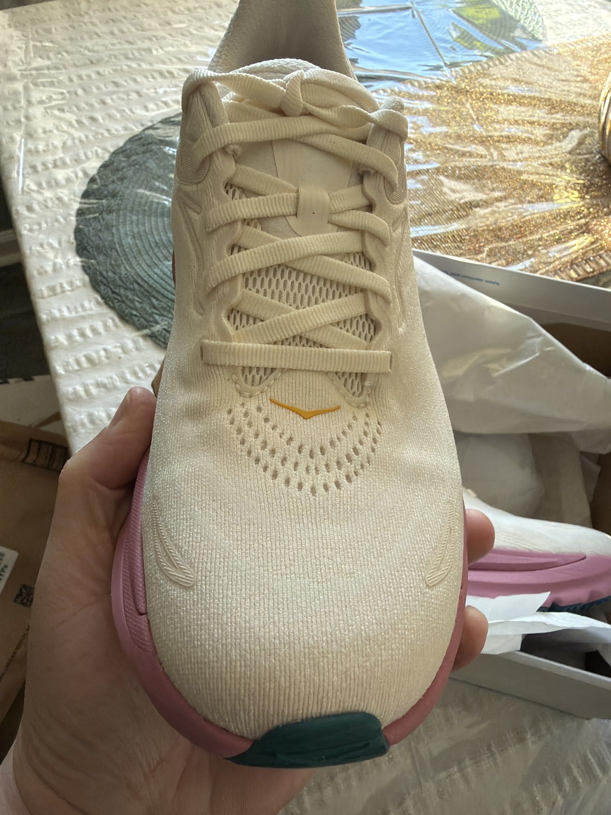Hoka Womens Arahi 8 customer photo 2