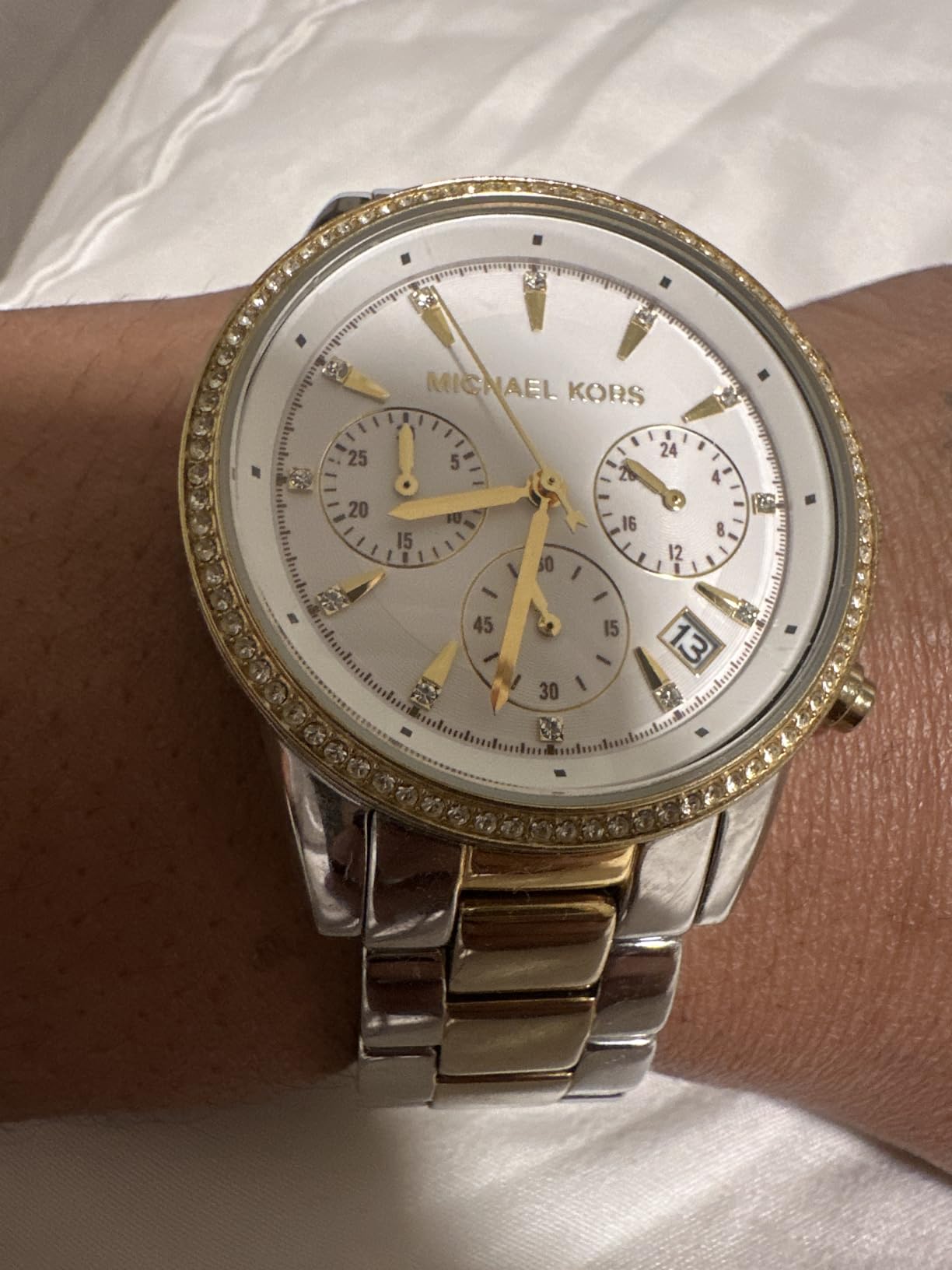 Michael Kors Bryant Chronograph Women's Watch, Stainless Steel and Pavé Crystal Watch for Women customer photo 1