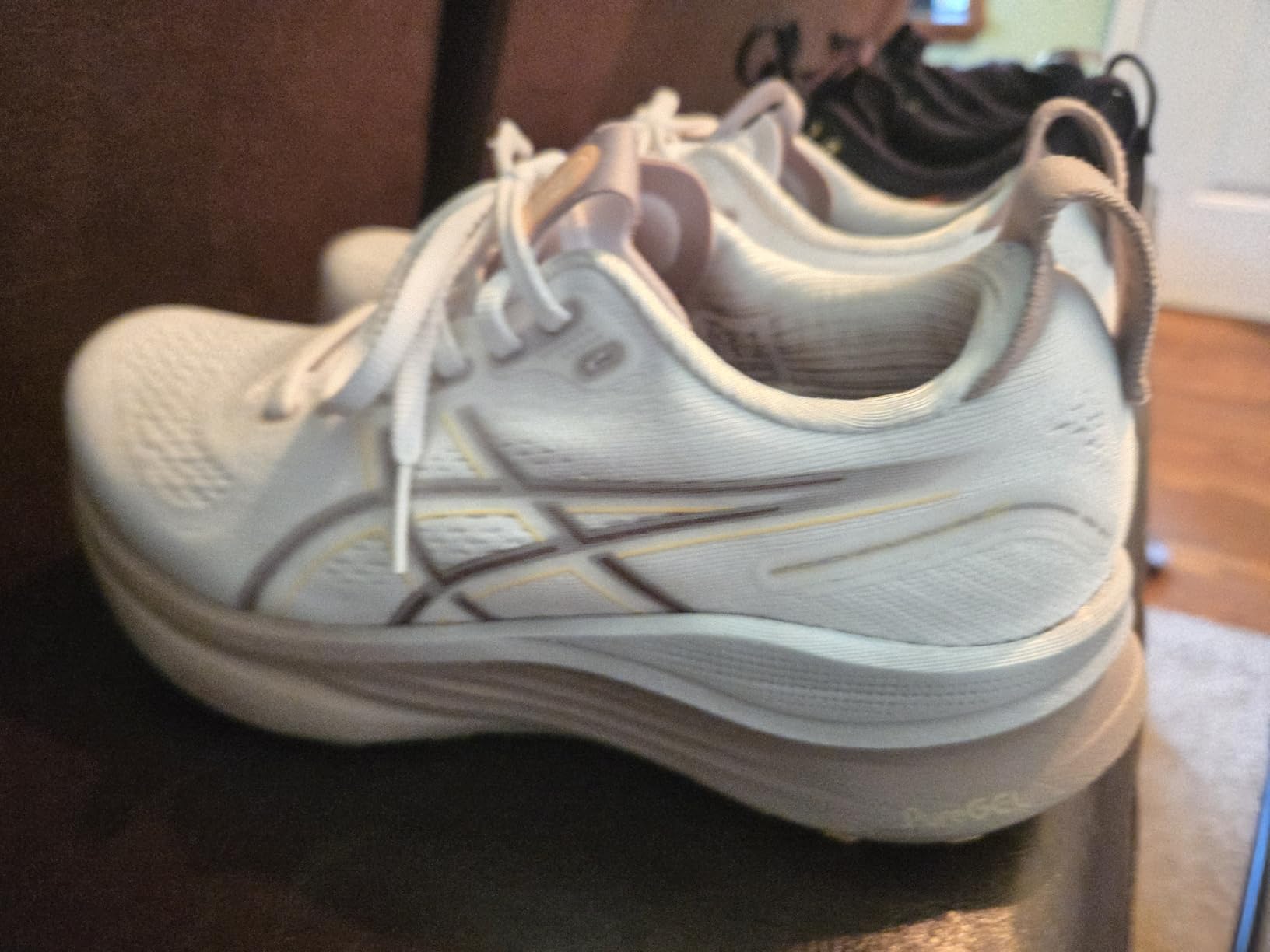 ASICS Women's Gel-Kayano 32 Running Shoes customer photo 2