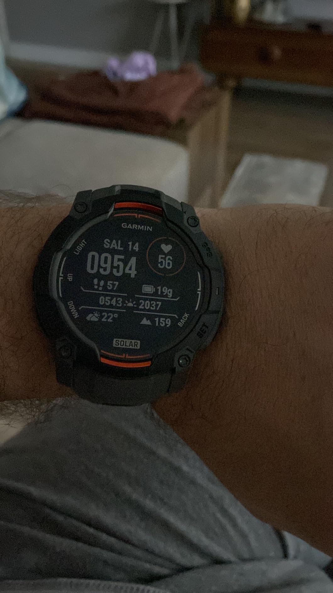 Garmin Instinct 3 Solar, Rugged GPS Smartwatch, 50mm, Charcoal customer photo 1