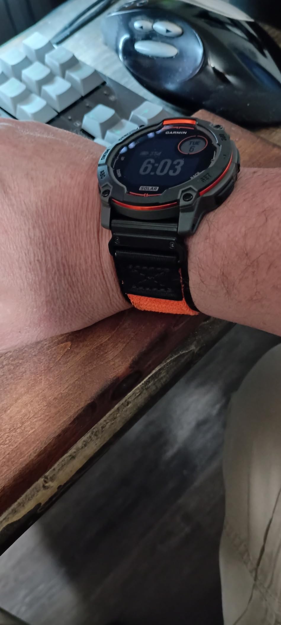 Garmin Instinct 3 Solar, Rugged GPS Smartwatch, 50mm, Charcoal customer photo 2