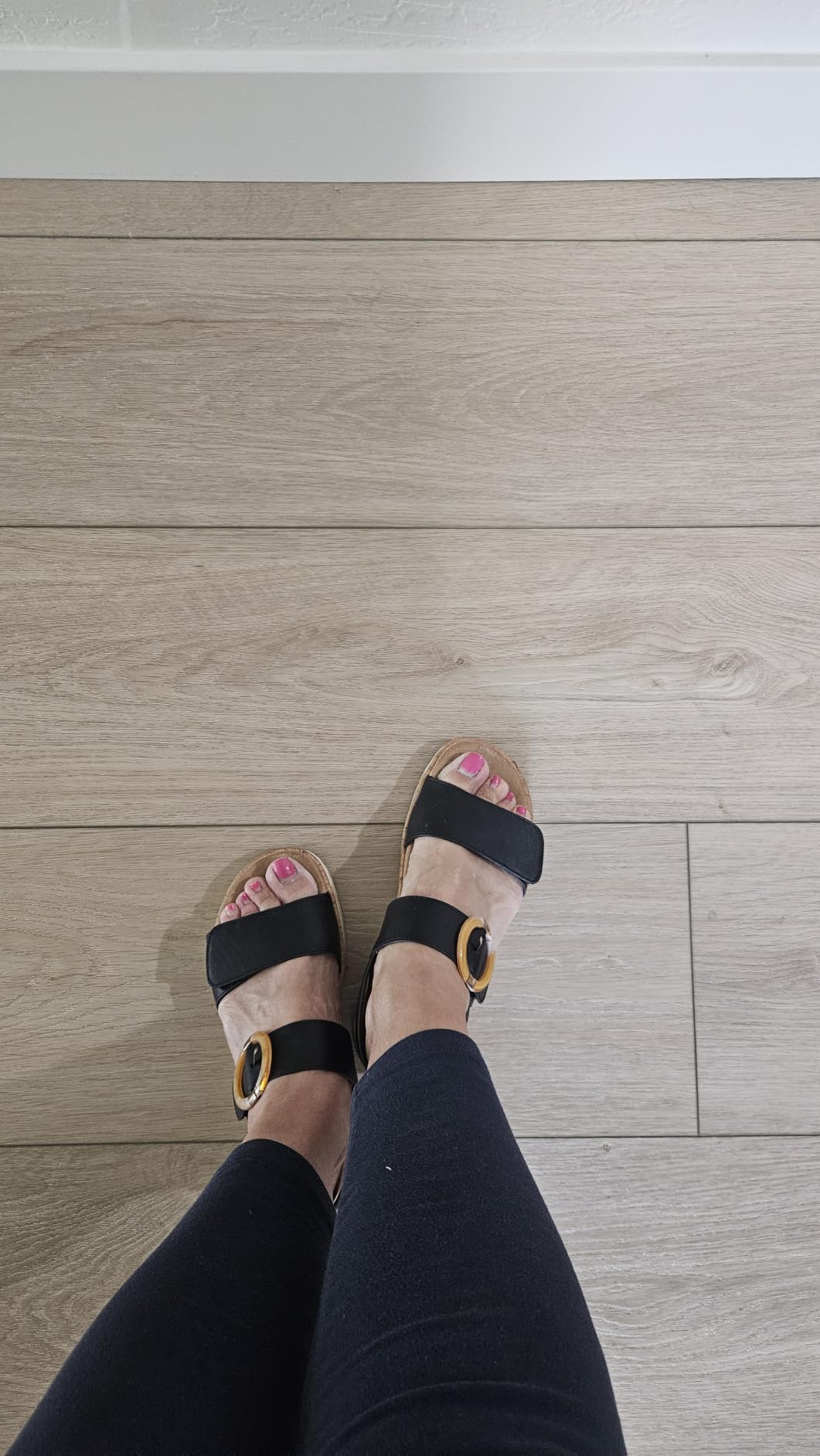 UBFEN Womens Low Wedge Walking Sandals with Arch Support customer photo 2