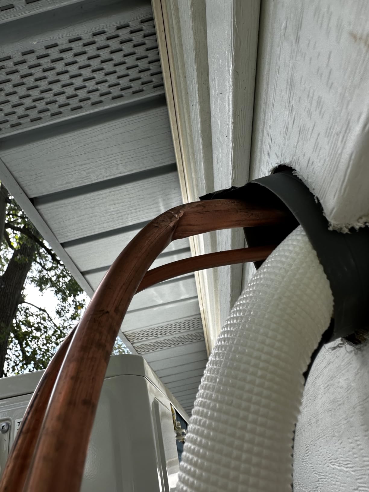 TURBRO 12,000 BTU Ductless Mini Split Inverter AC with Heat Pump 23 SEER2 customer photo 2