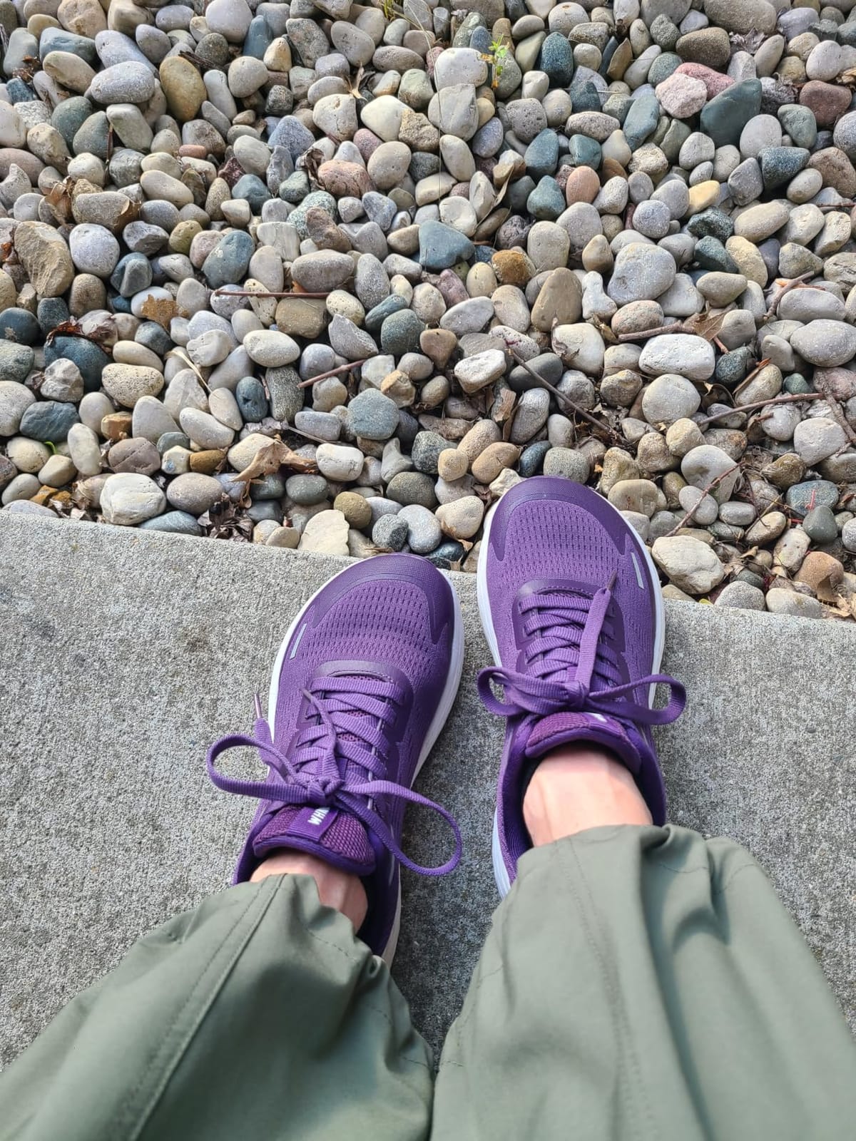 WHITIN Women's Wide Toe Box Road Running Shoes customer photo 2