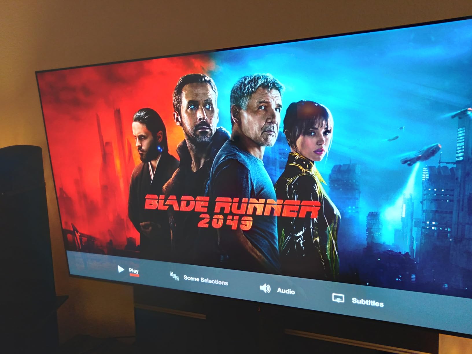 LG 42-Inch OLED evo AI 4K C5 Series Smart TV (OLED42C5PUA, 2025) customer photo 1